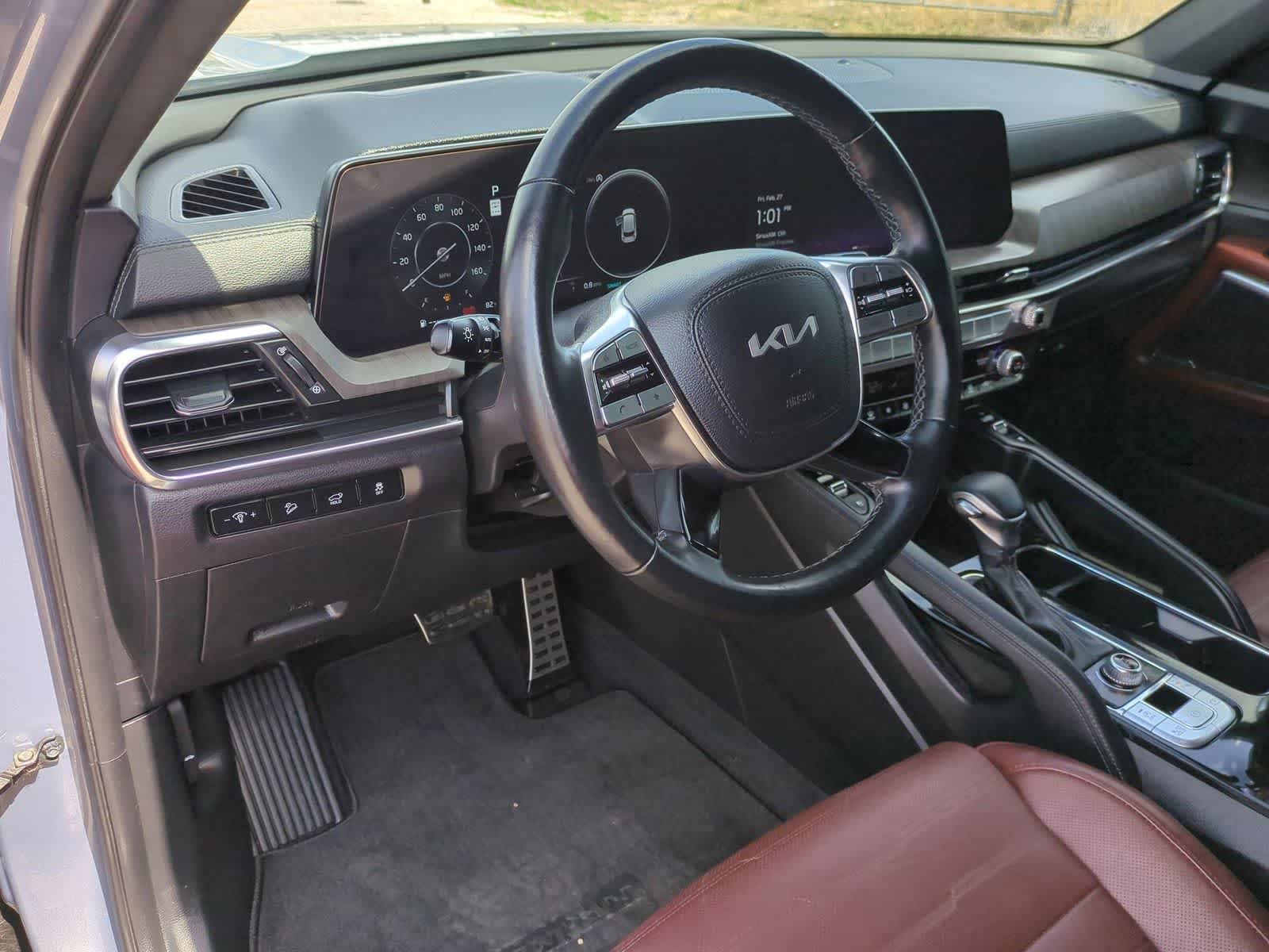 Thumbnail: 2023 Kia Telluride - 10