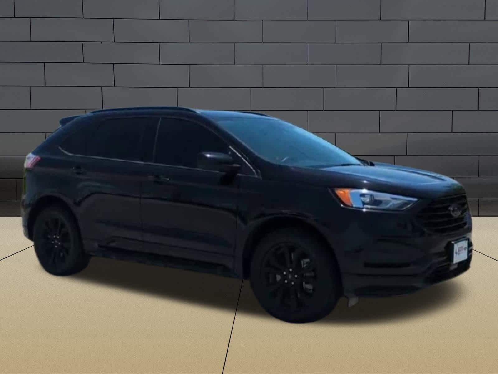 2022 Ford Edge SE photo 4