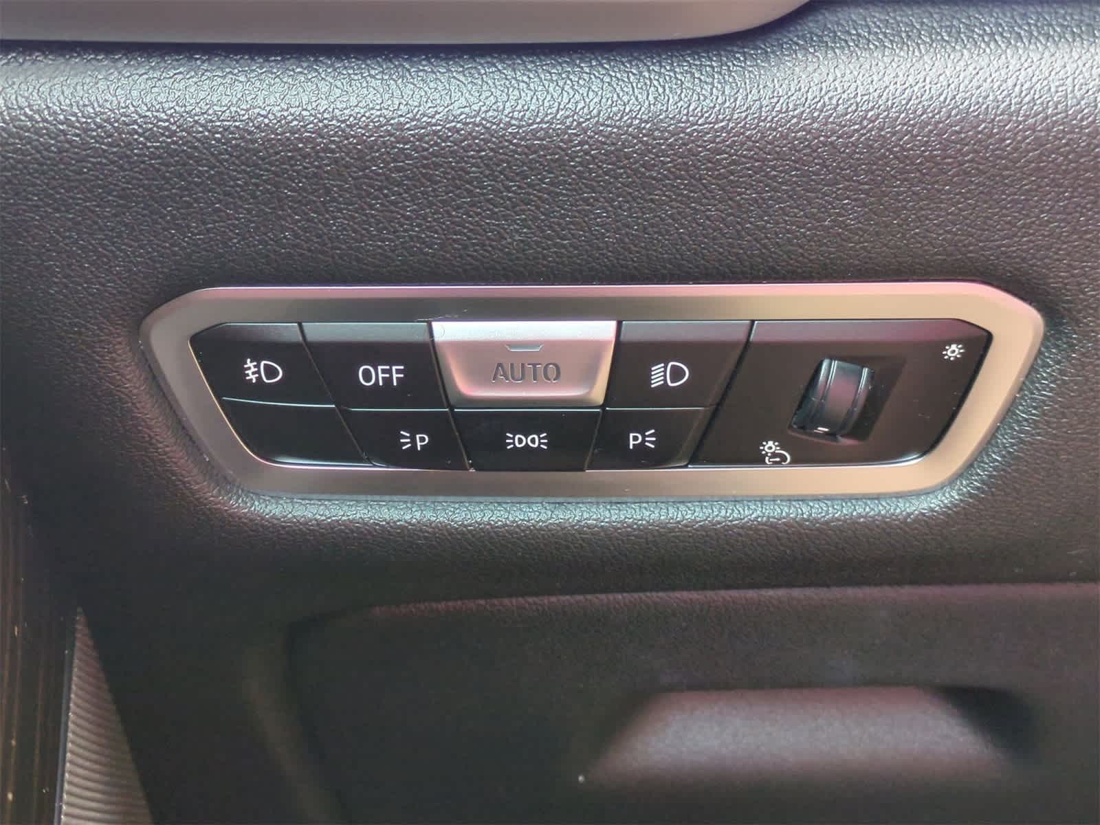 Thumbnail: 2021 BMW X5 - 18