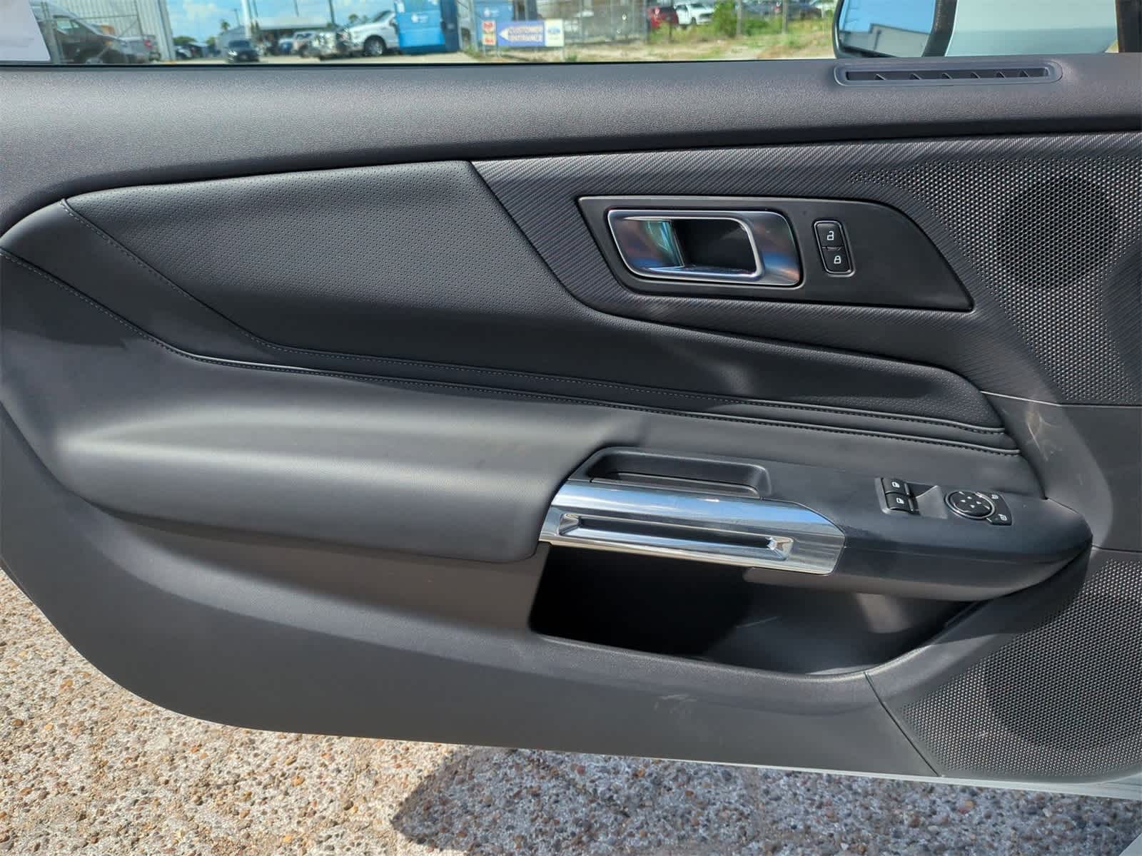 Thumbnail: 2025 Ford Mustang - 20