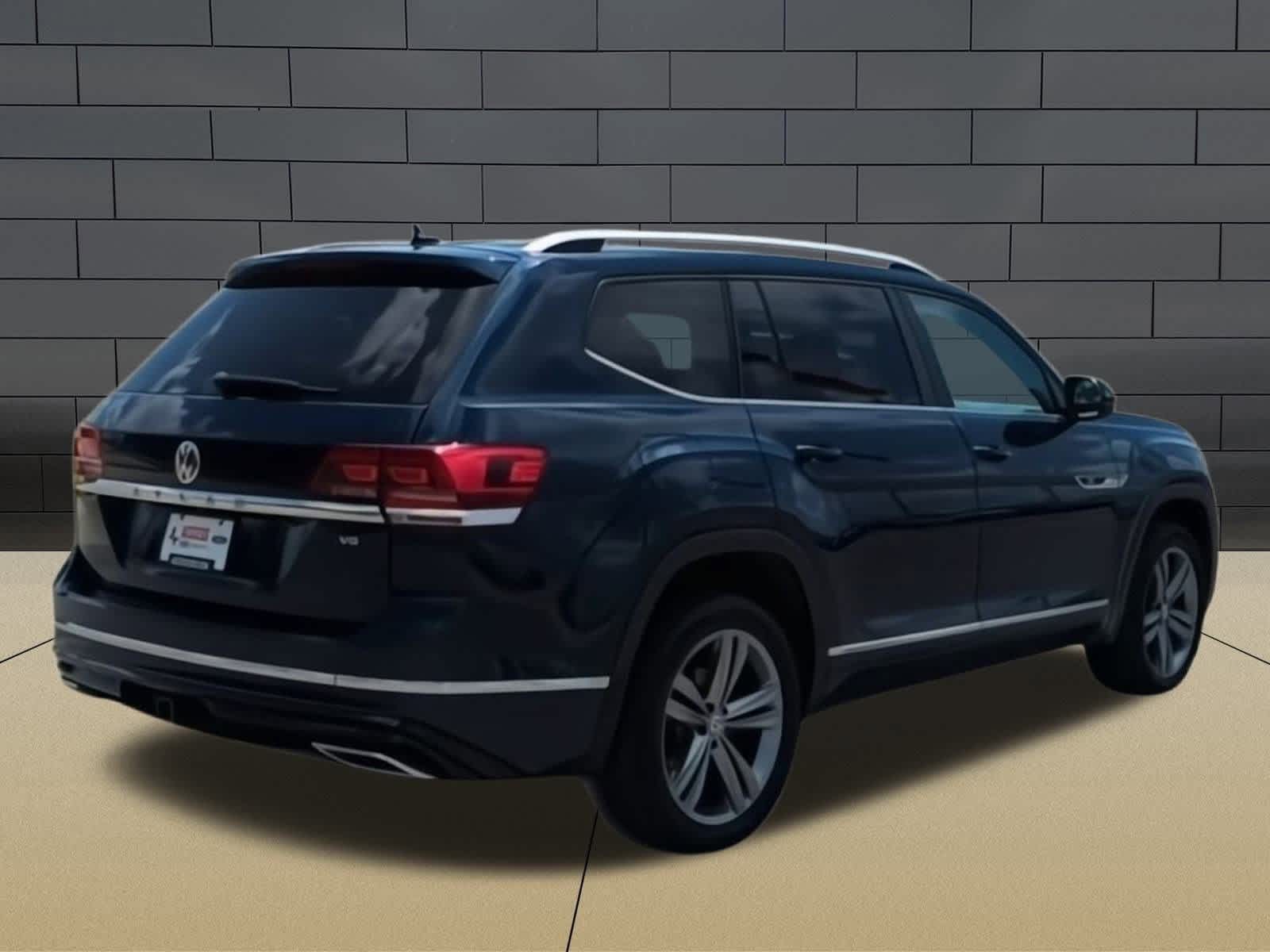 Thumbnail: 2019 Volkswagen Atlas - 8