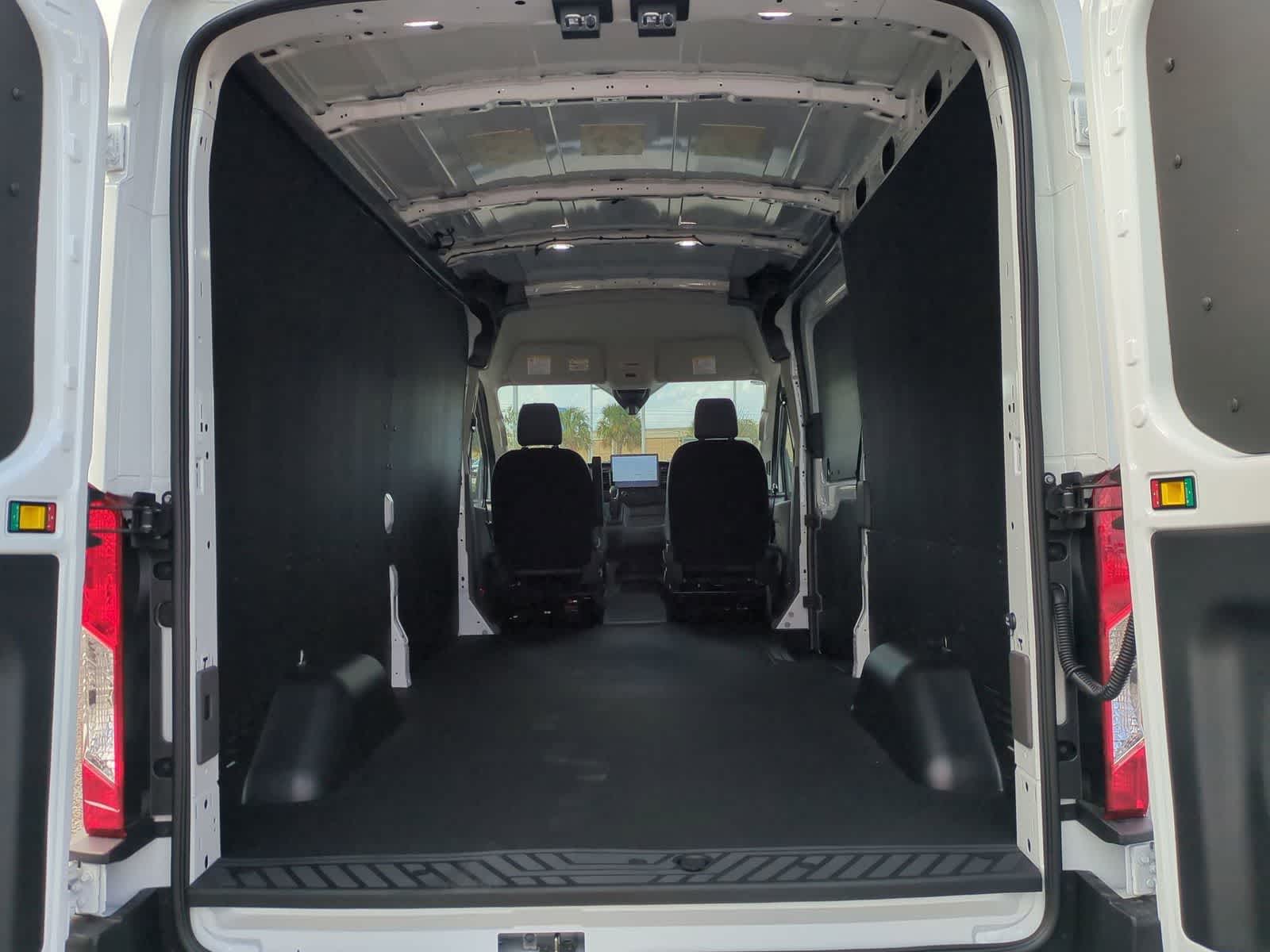 Thumbnail: 2026 Ford Transit Series - 22