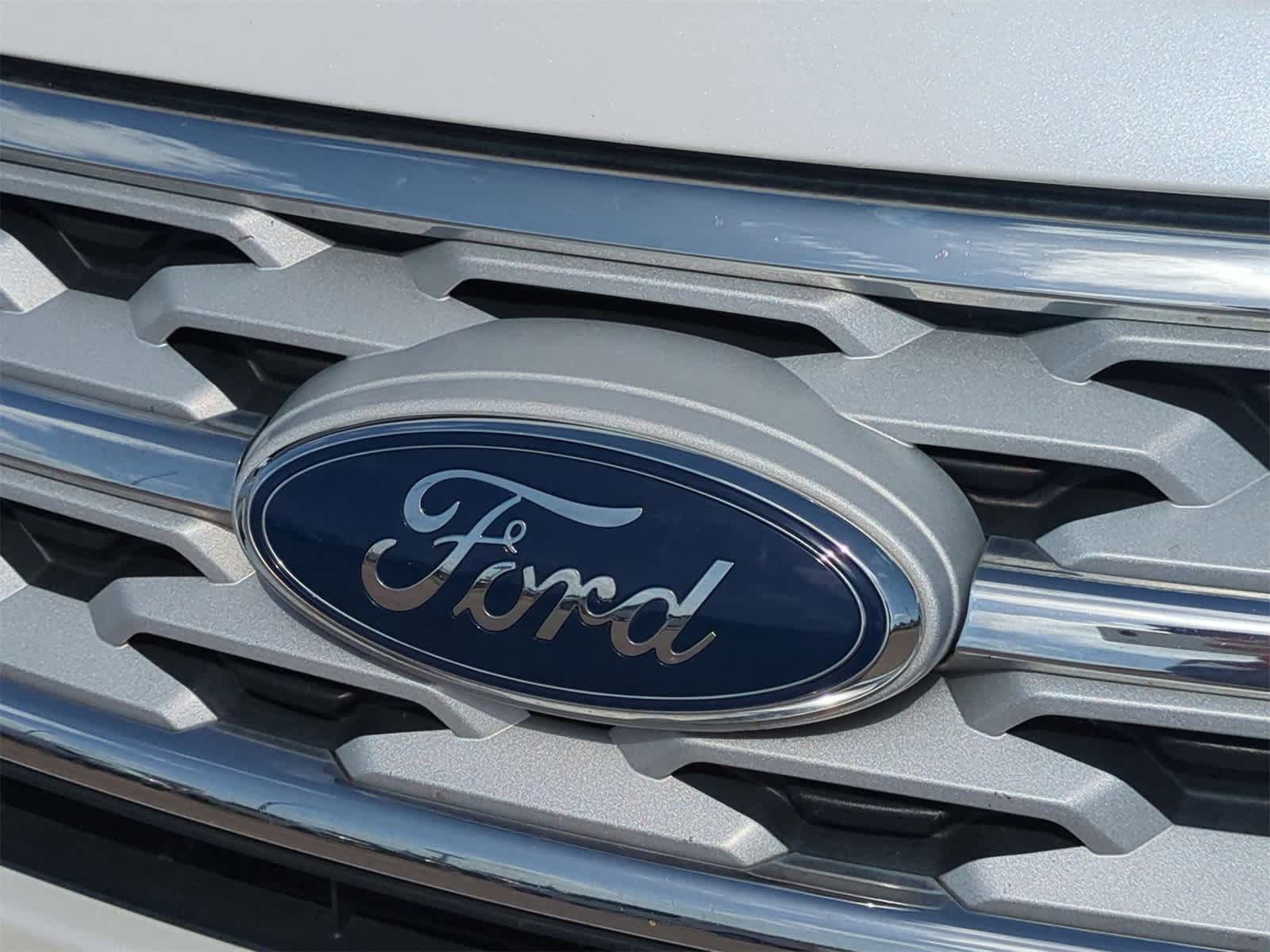 2019 Ford Explorer XLT 30