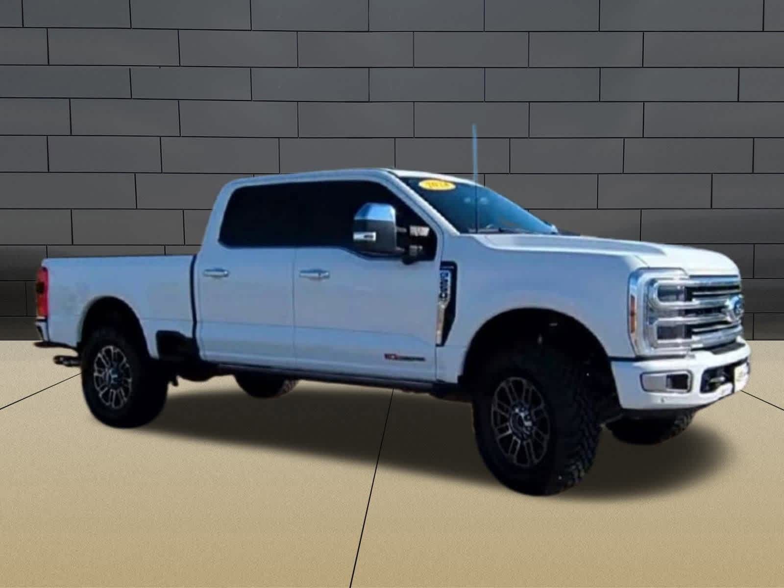 2024 Ford F-250 photo 2