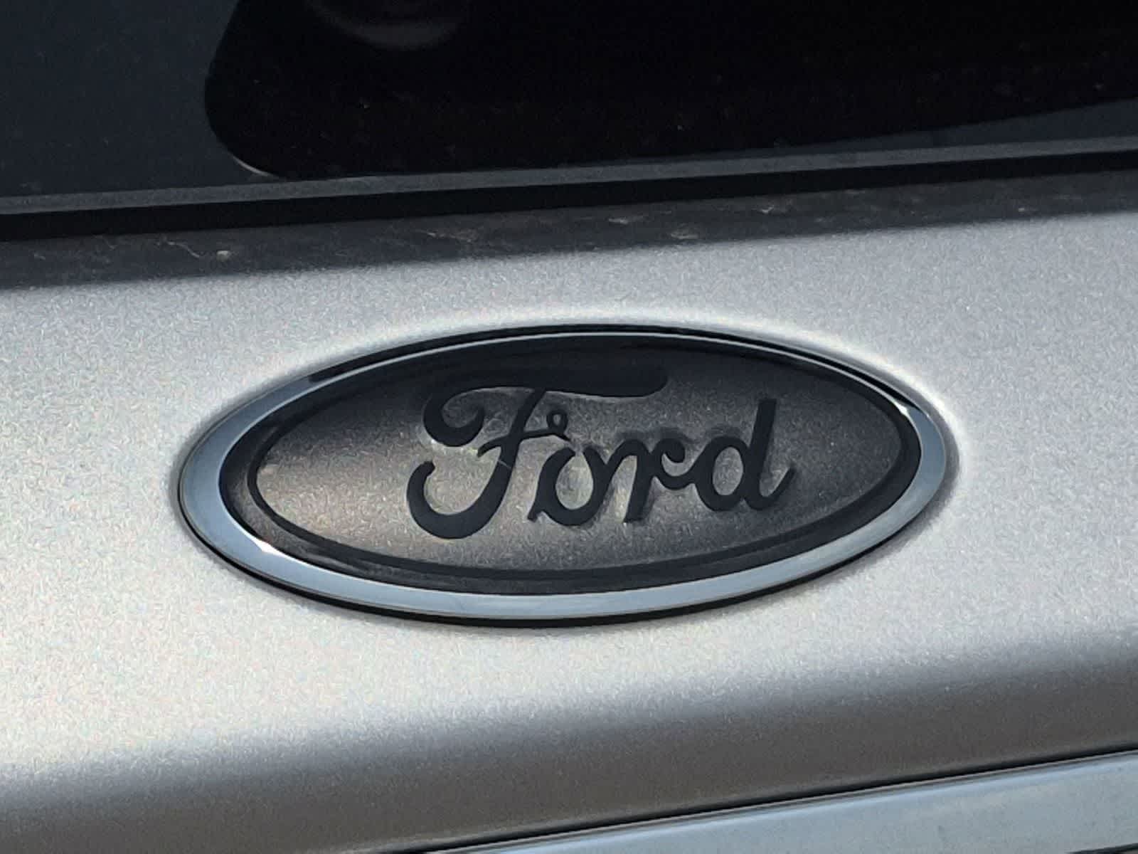 Thumbnail: 2022 Ford Explorer - 29