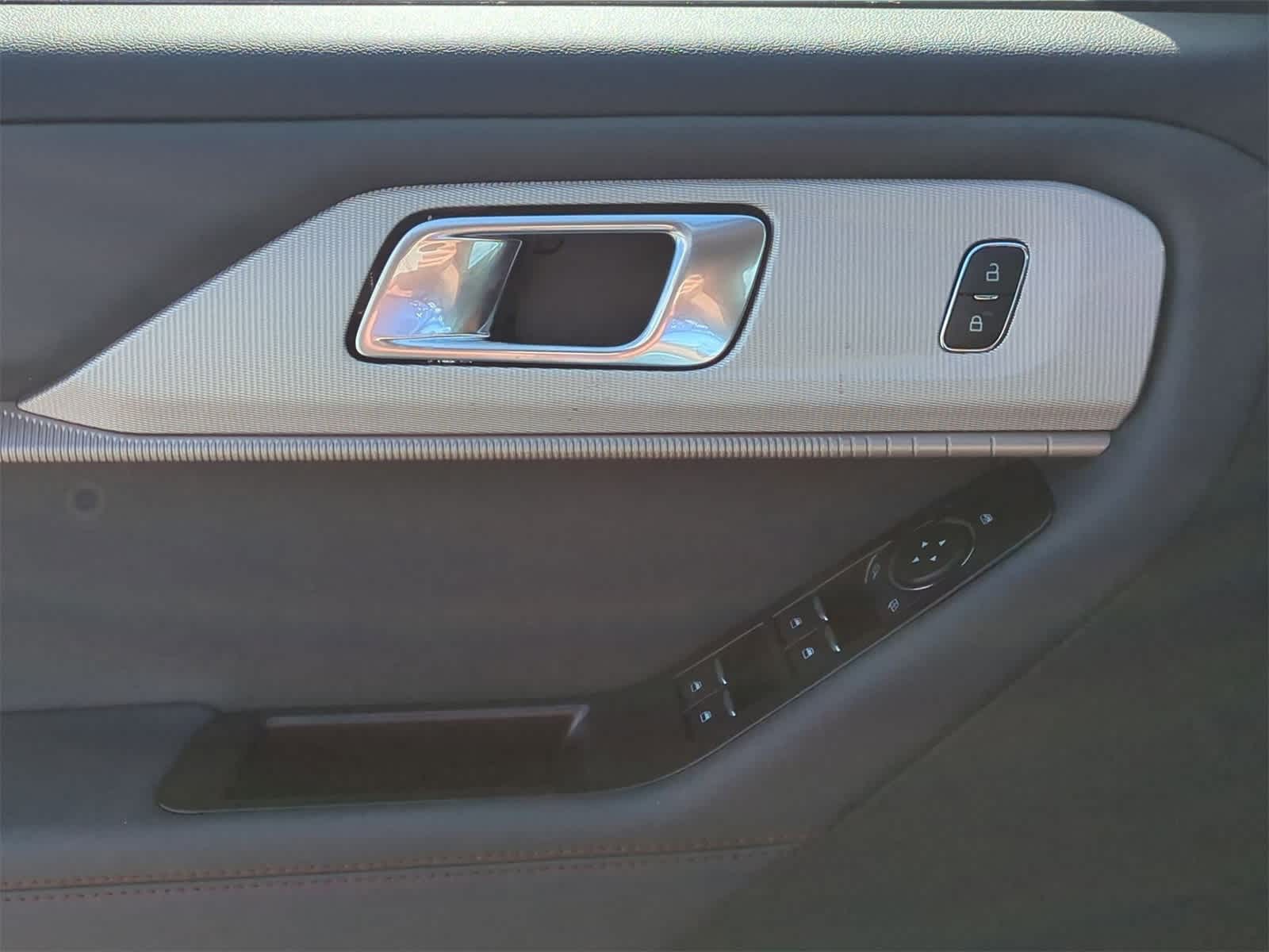 Thumbnail: 2026 Ford Explorer - 23