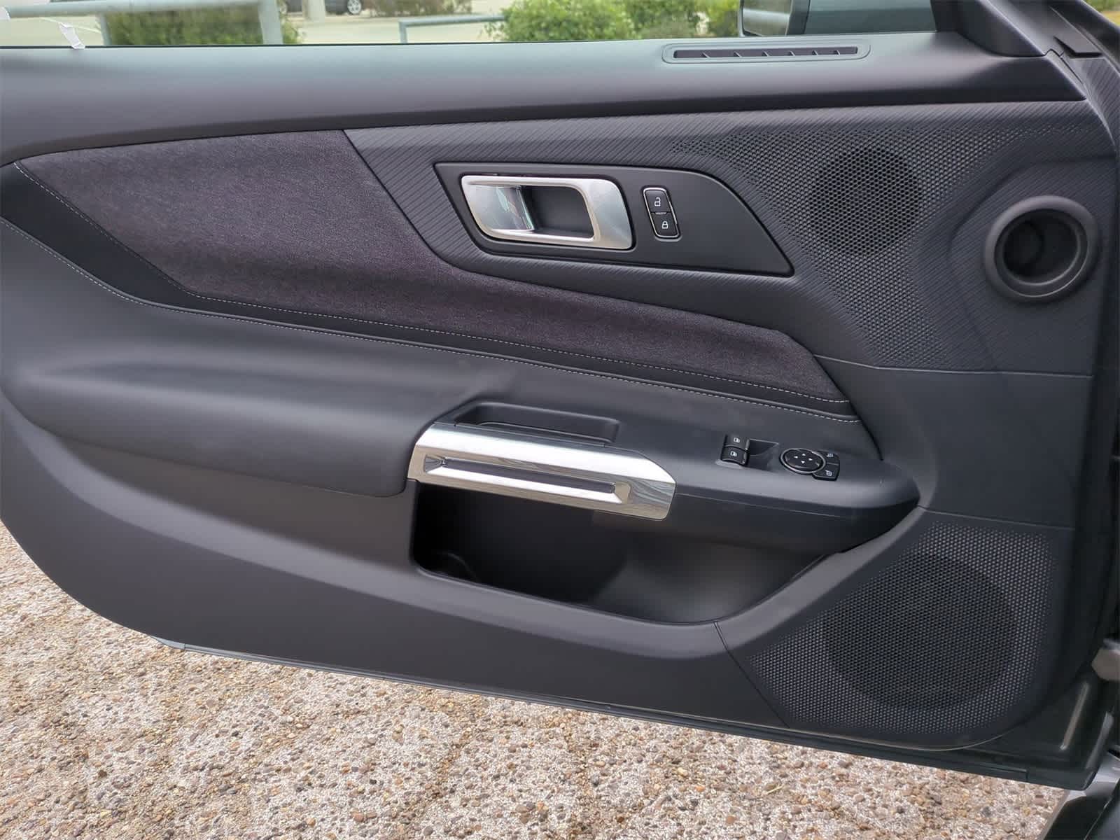 Thumbnail: 2026 Ford Mustang - 20