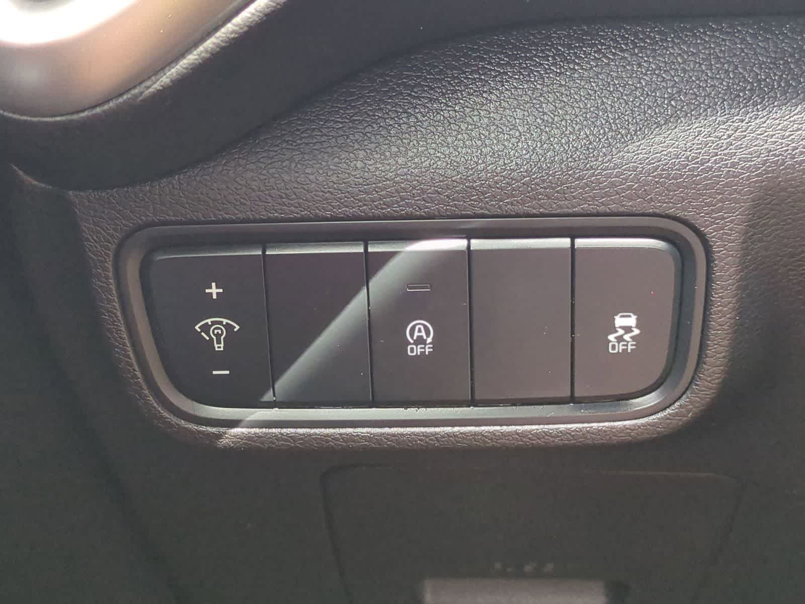 Thumbnail: 2022 Kia Soul - 16