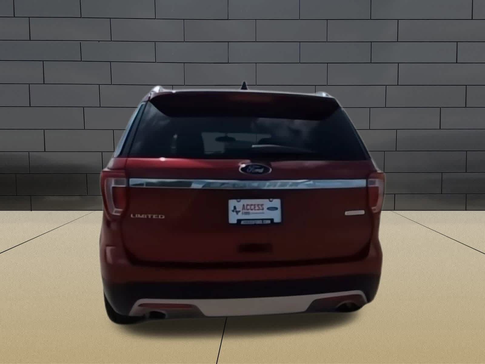 Thumbnail: 2017 Ford Explorer - 7
