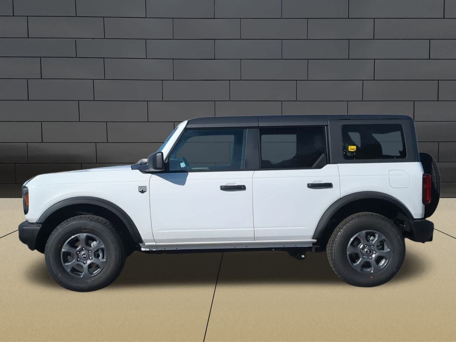 Thumbnail: 2025 Ford Bronco - 5