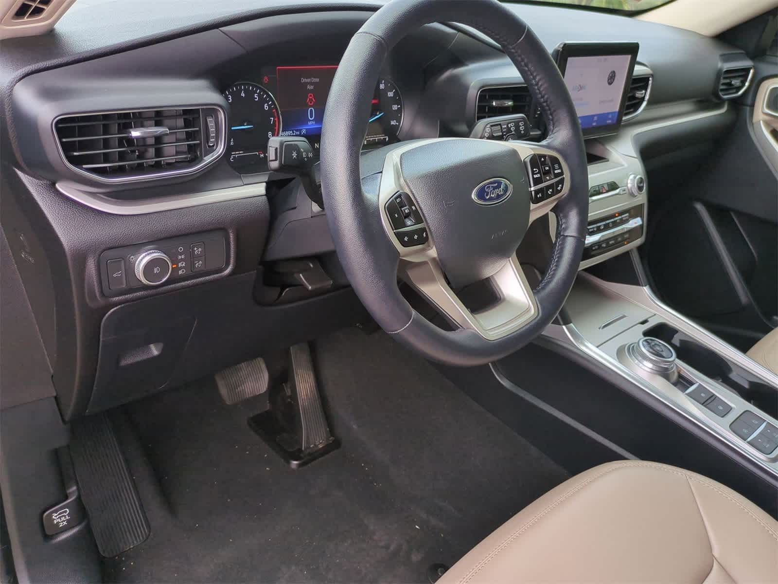 Thumbnail: 2021 Ford Explorer - 10