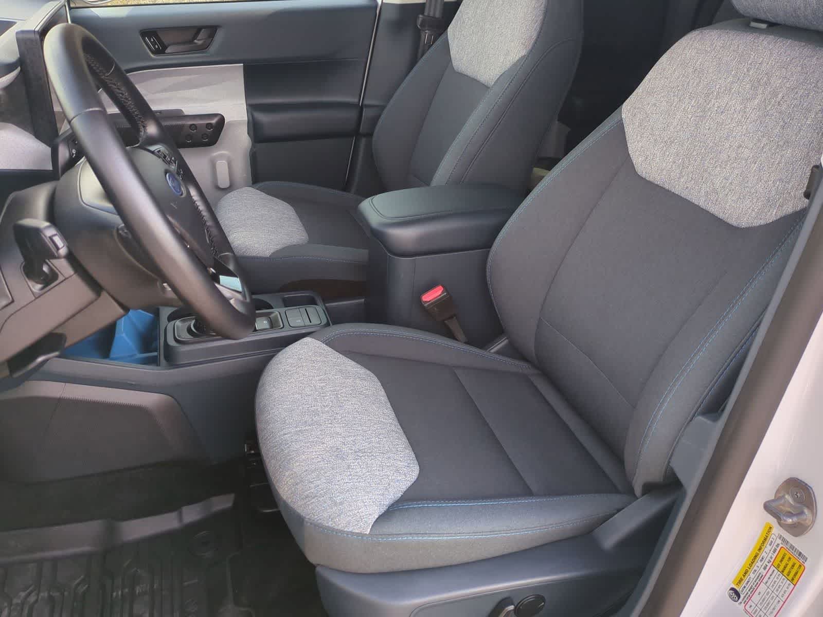 Thumbnail: 2025 Ford Maverick - 18