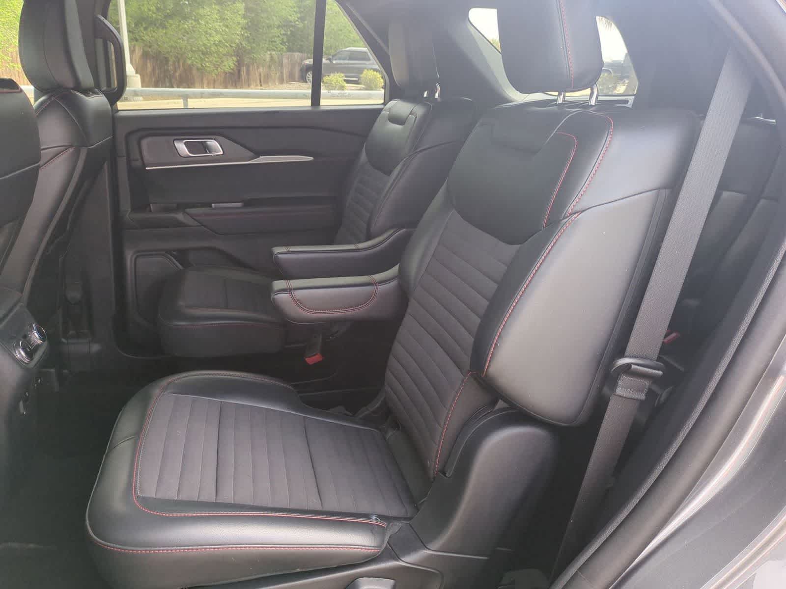 Thumbnail: 2025 Ford Explorer - 24