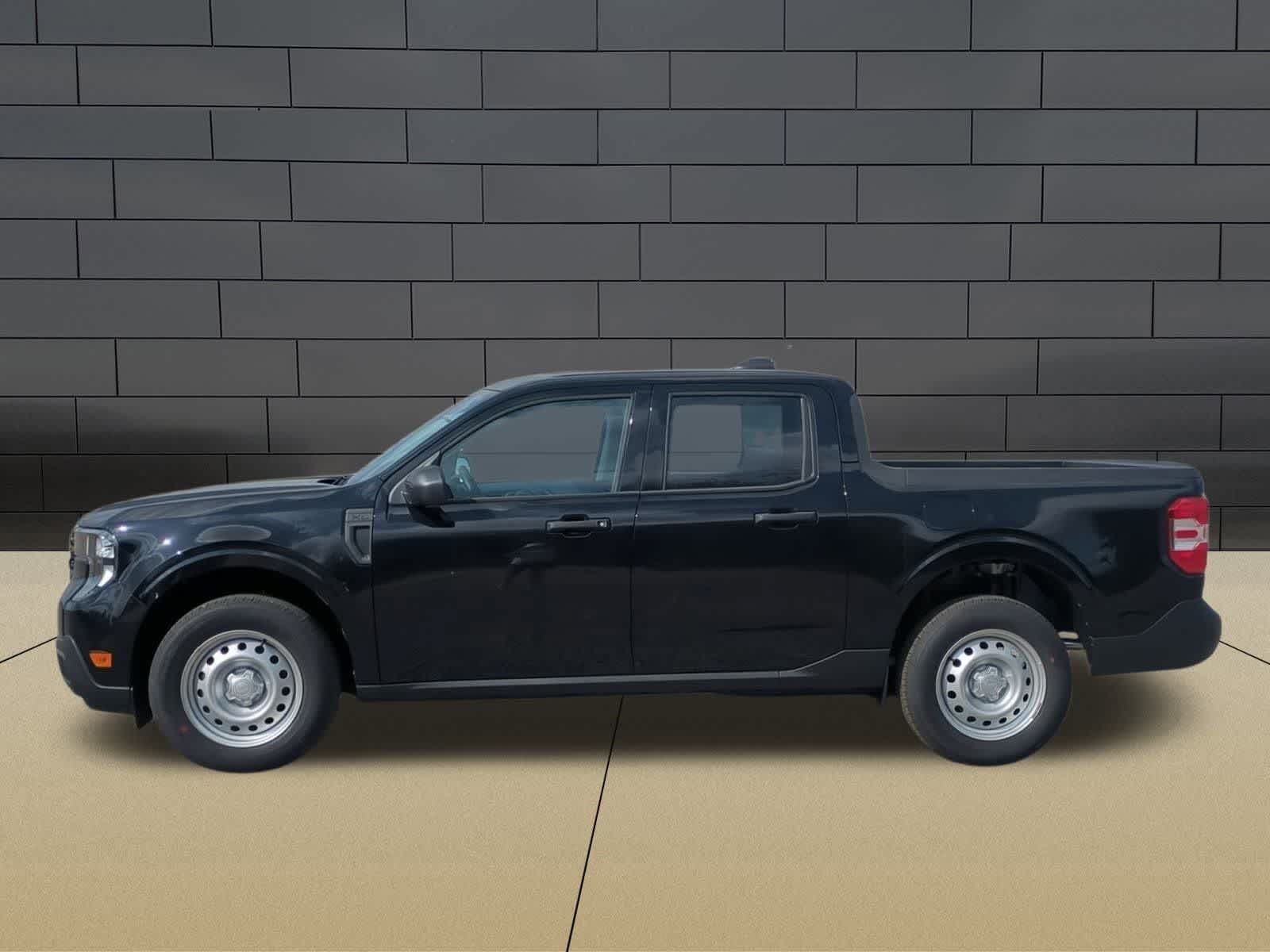 Thumbnail: 2025 Ford Maverick - 5