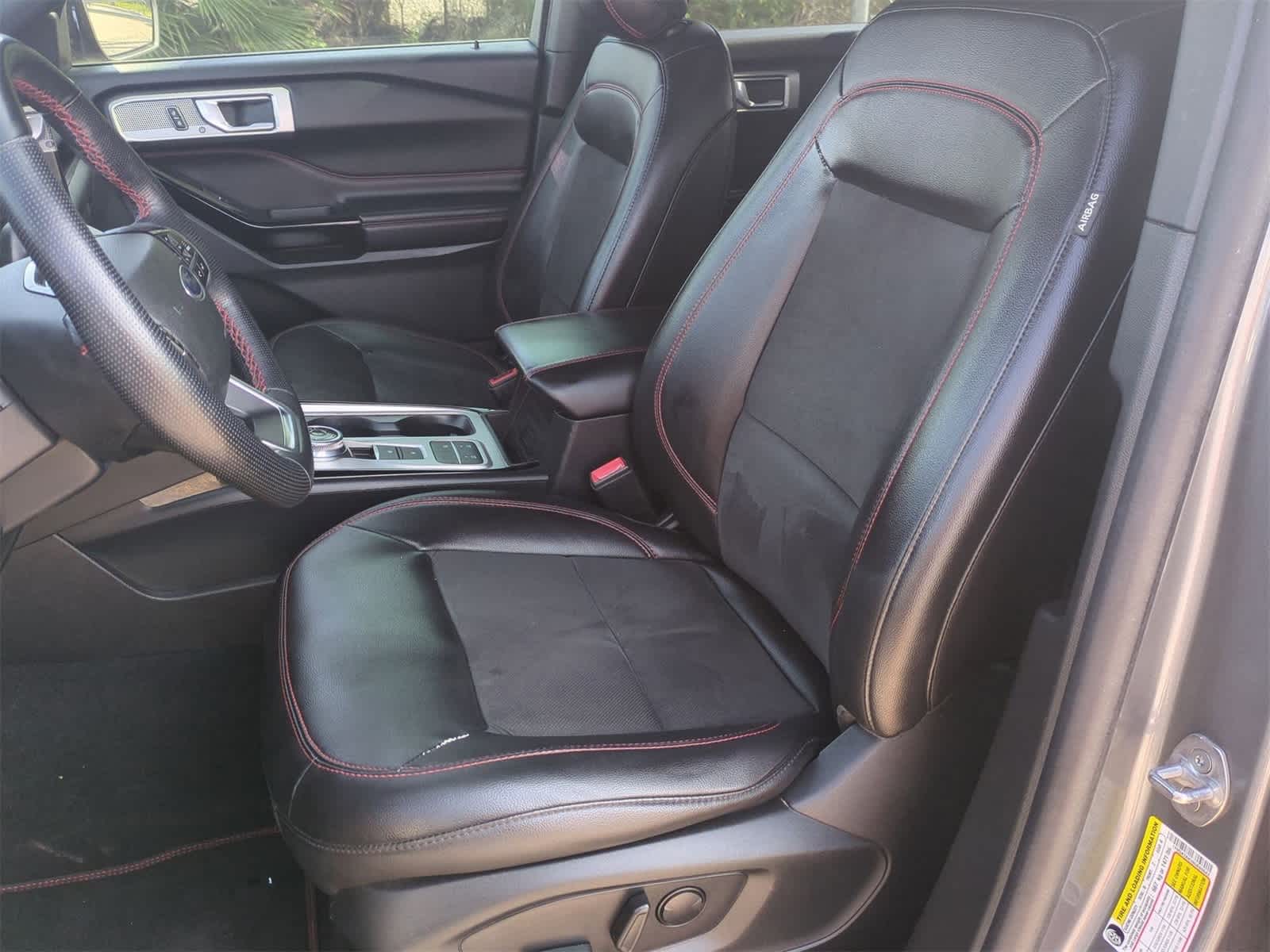 Thumbnail: 2022 Ford Explorer - 19