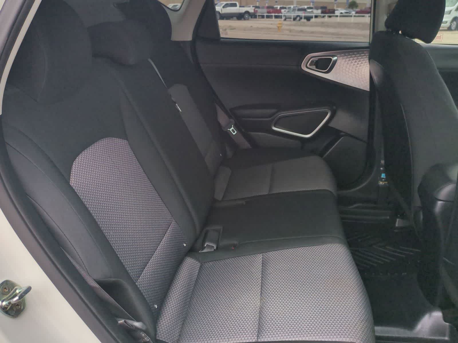 Thumbnail: 2022 Kia Soul - 24