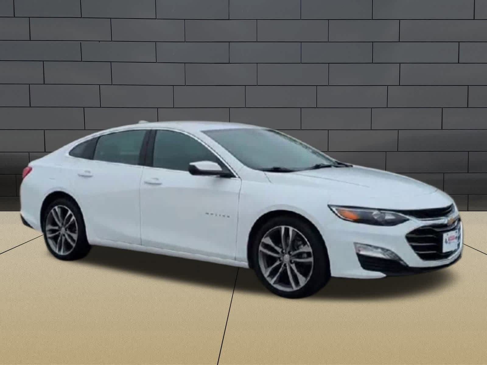 Thumbnail: 2023 Chevrolet Malibu - 2