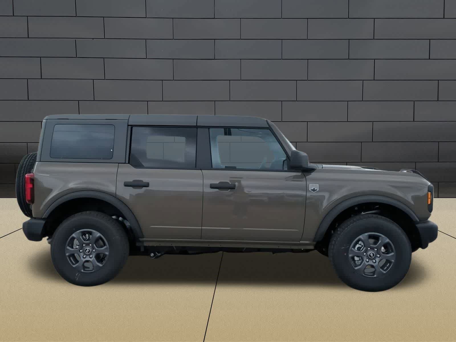 Thumbnail: 2025 Ford Bronco - 9