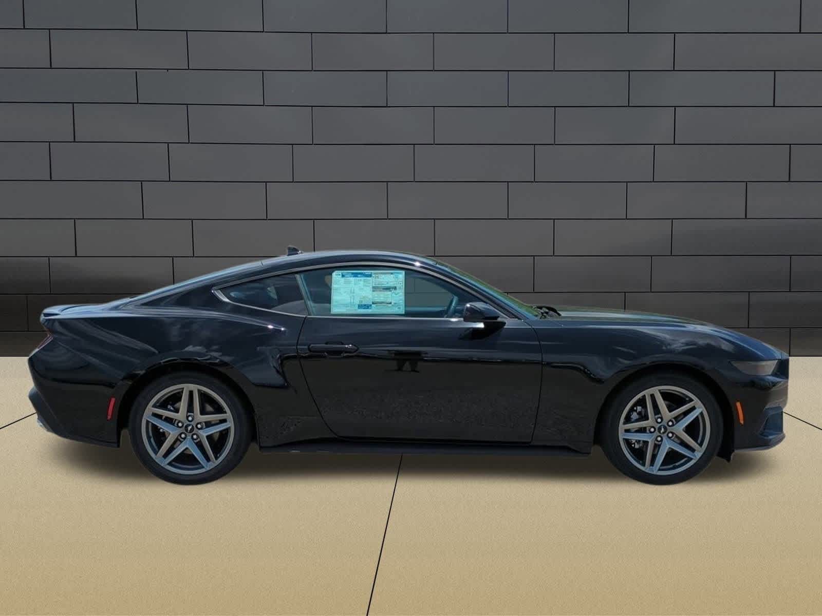 Thumbnail: 2025 Ford Mustang - 9