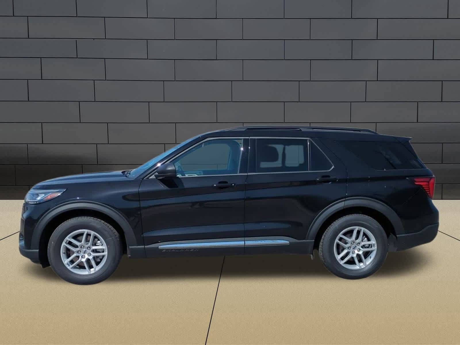 Thumbnail: 2025 Ford Explorer - 4