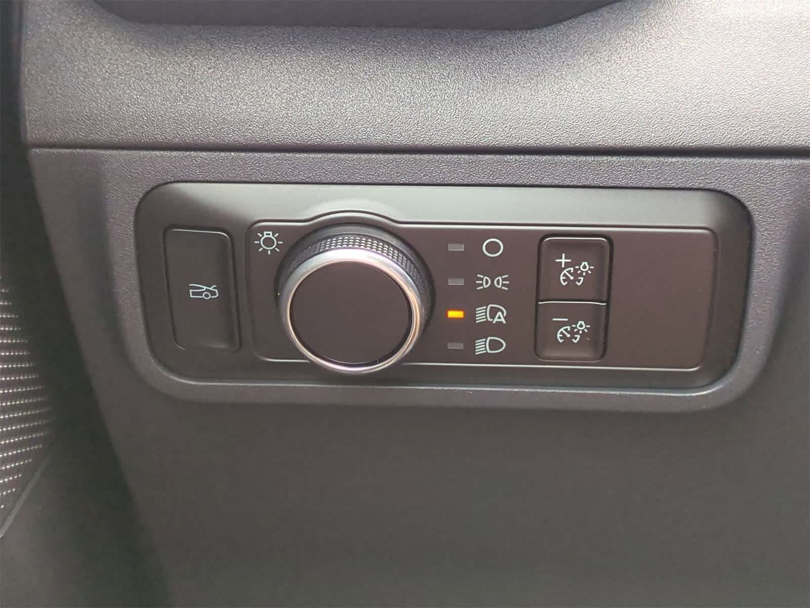 Thumbnail: 2025 Ford Mustang - 17