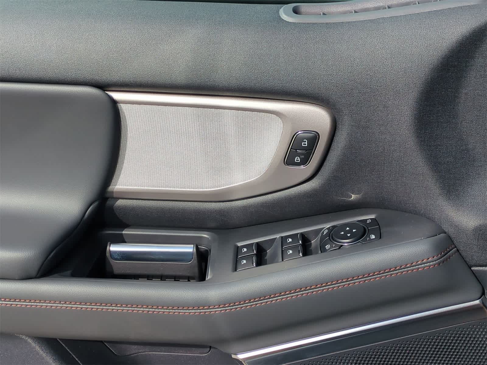 Thumbnail: 2025 Ford Expedition - 24