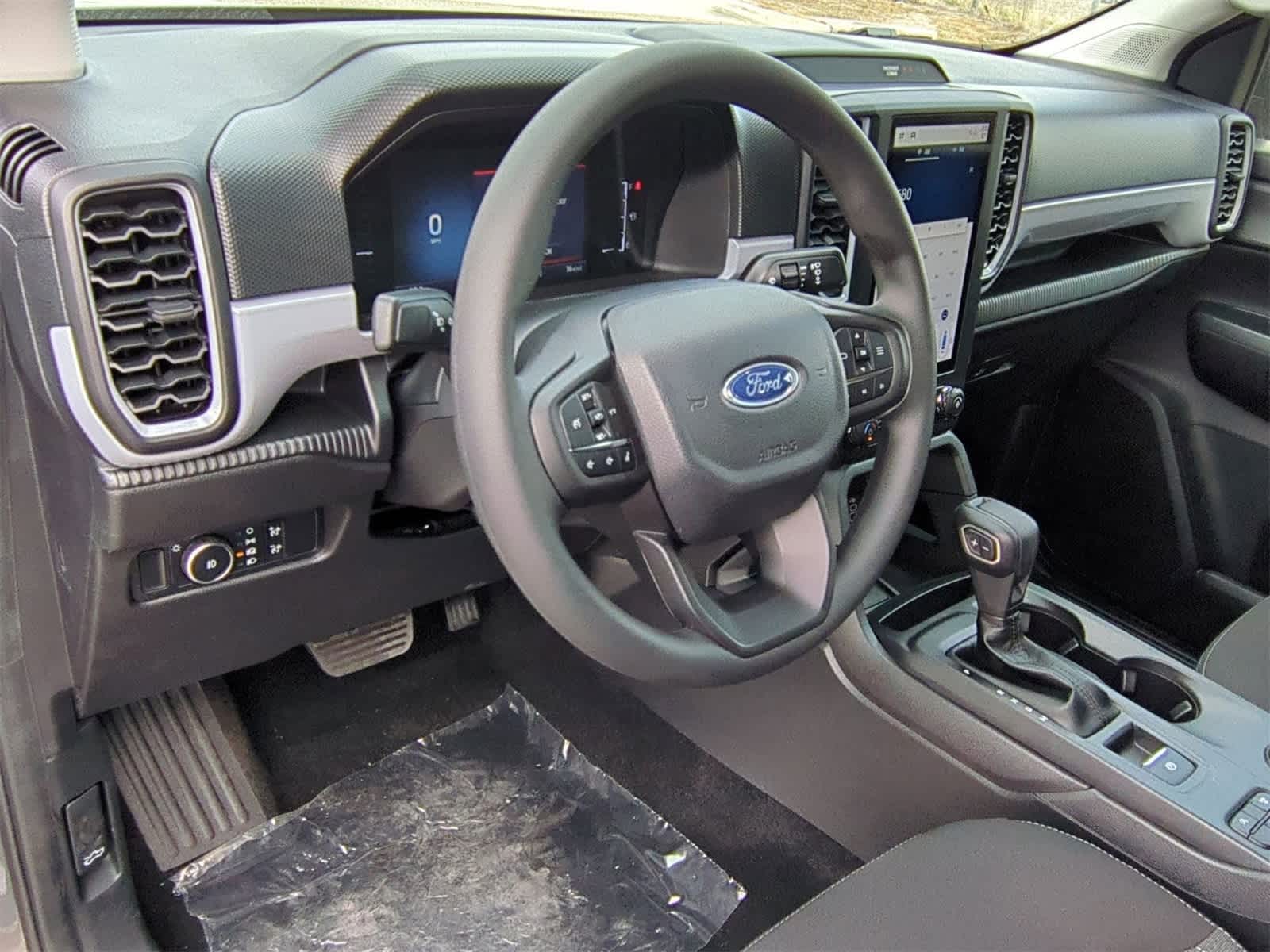 Thumbnail: 2025 Ford Ranger - 10