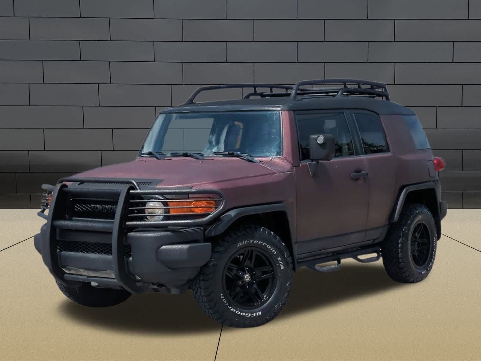 Thumbnail: 2013 Toyota FJ Cruiser - 1
