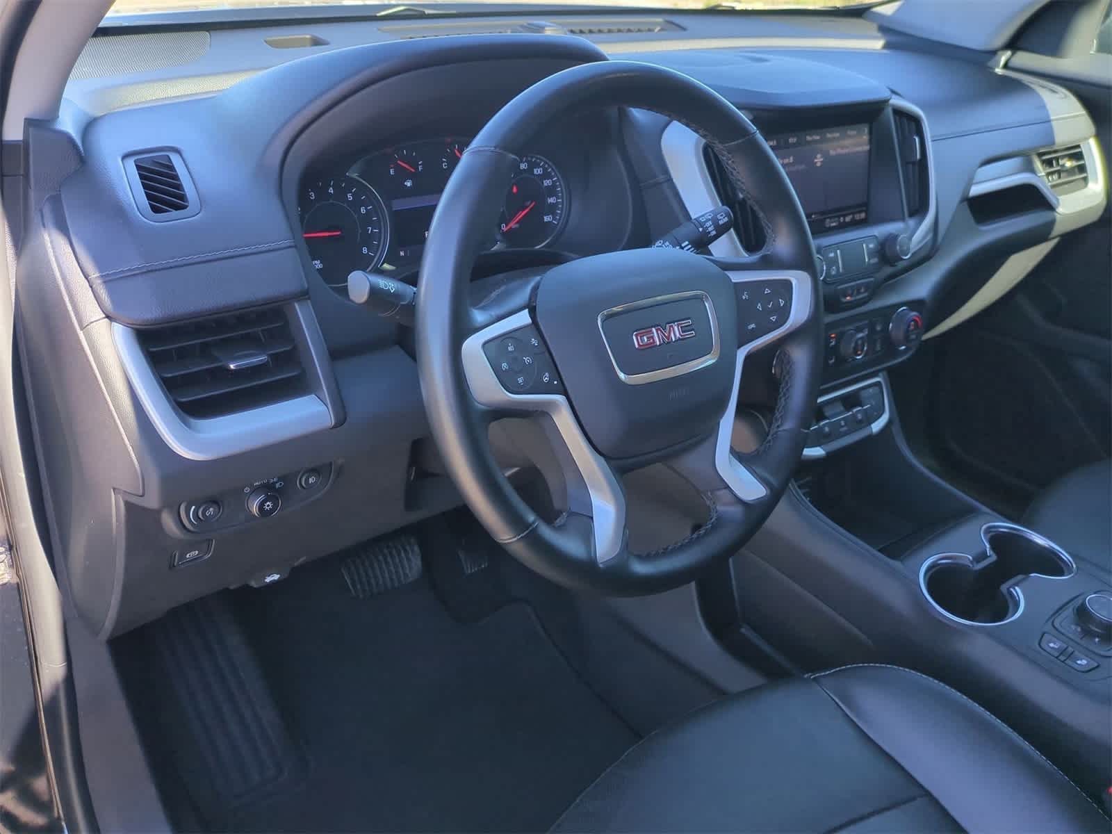 Thumbnail: 2023 GMC Terrain - 10