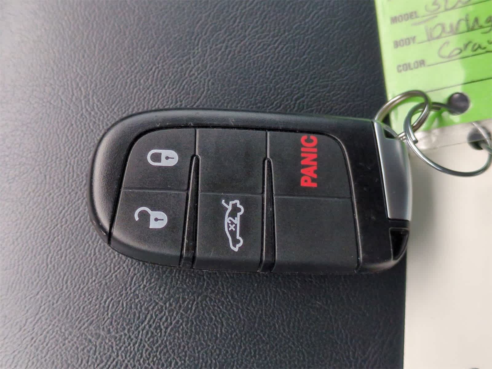 Thumbnail: 2023 Chrysler 300 - 33