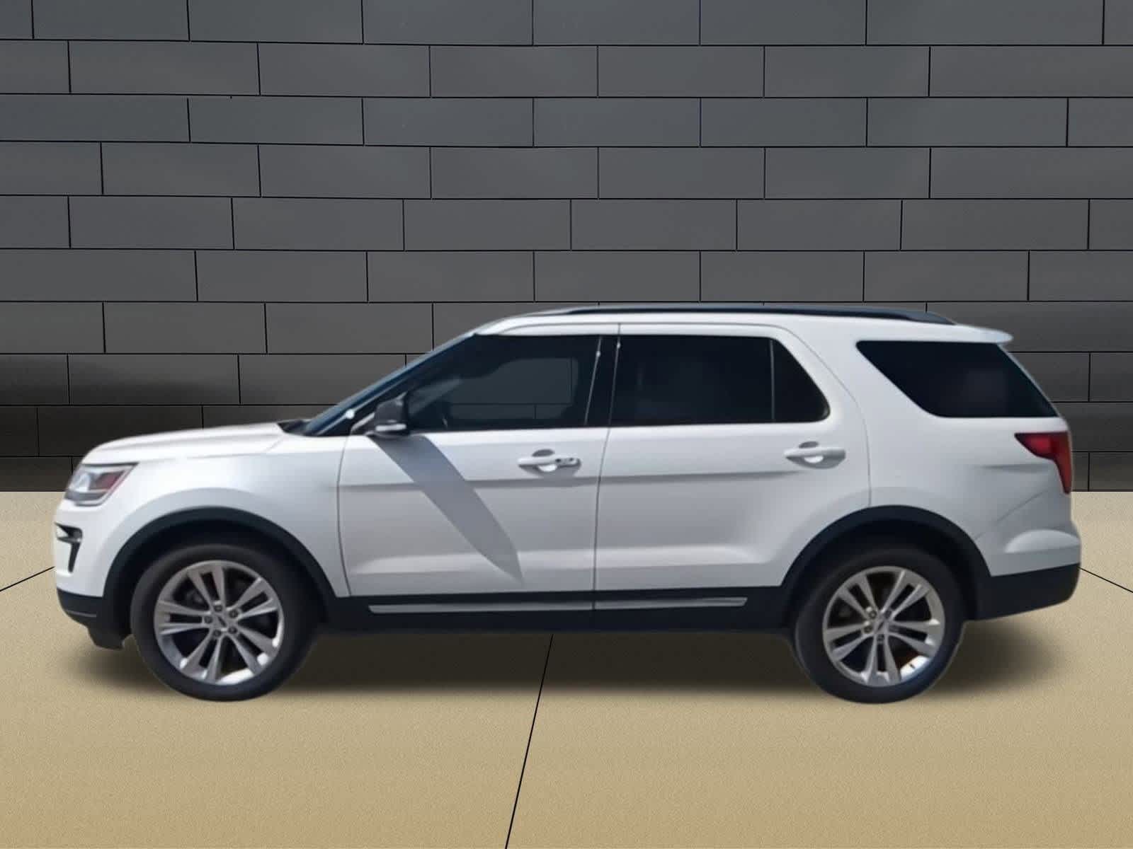 2019 Ford Explorer XLT 5
