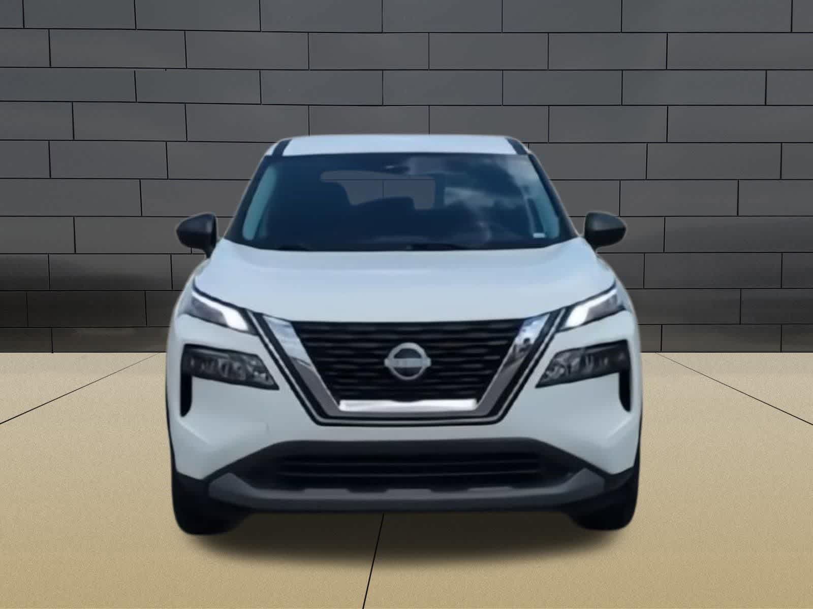 Thumbnail: 2023 Nissan Rogue - 3