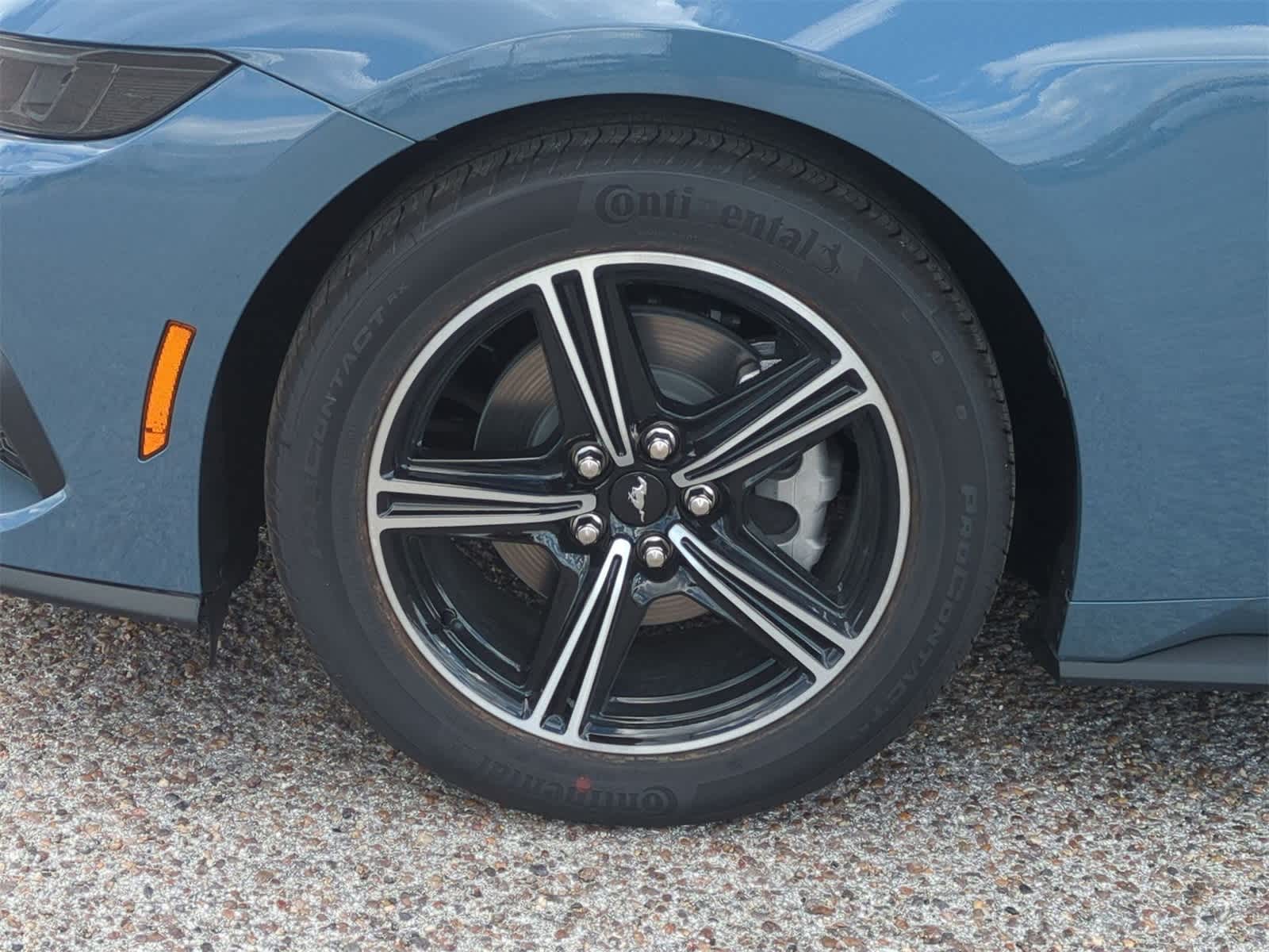 Thumbnail: 2025 Ford Mustang - 30