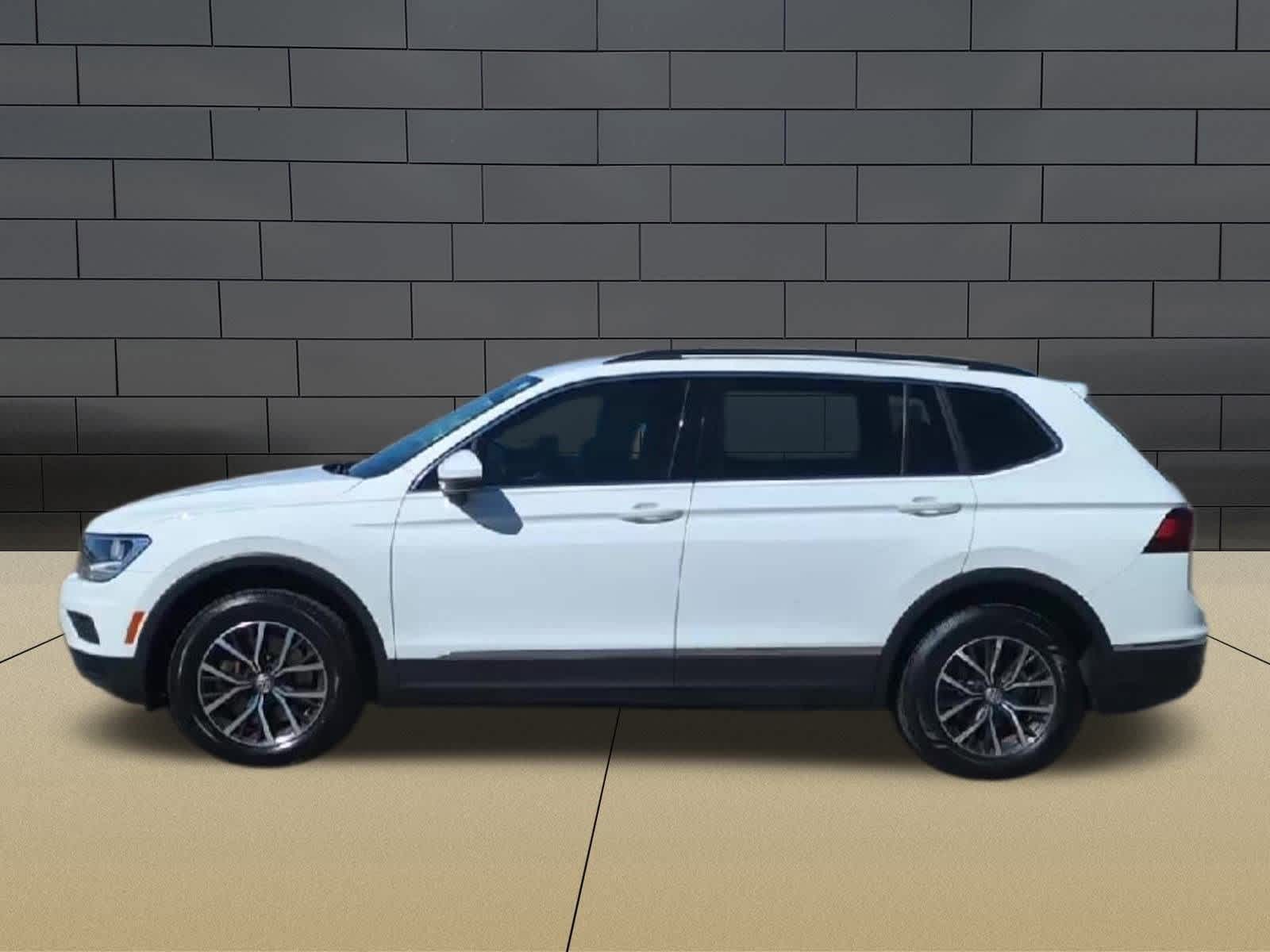 Thumbnail: 2020 Volkswagen Tiguan - 5