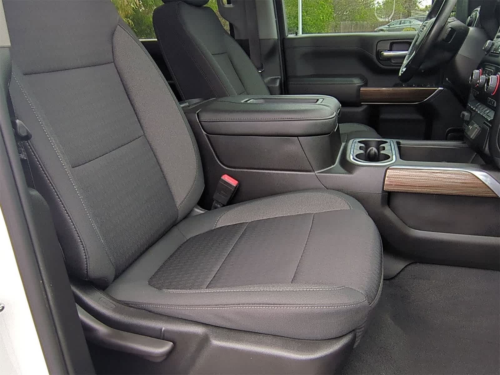 Thumbnail: 2022 Chevrolet Silverado 2500 - 26