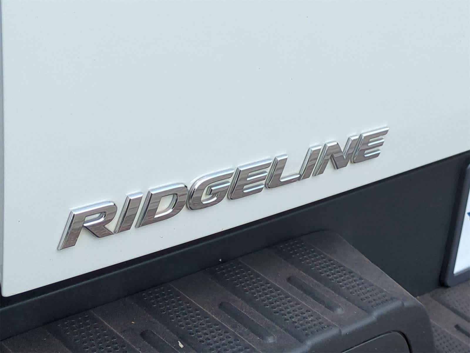 Thumbnail: 2022 Honda Ridgeline - 32