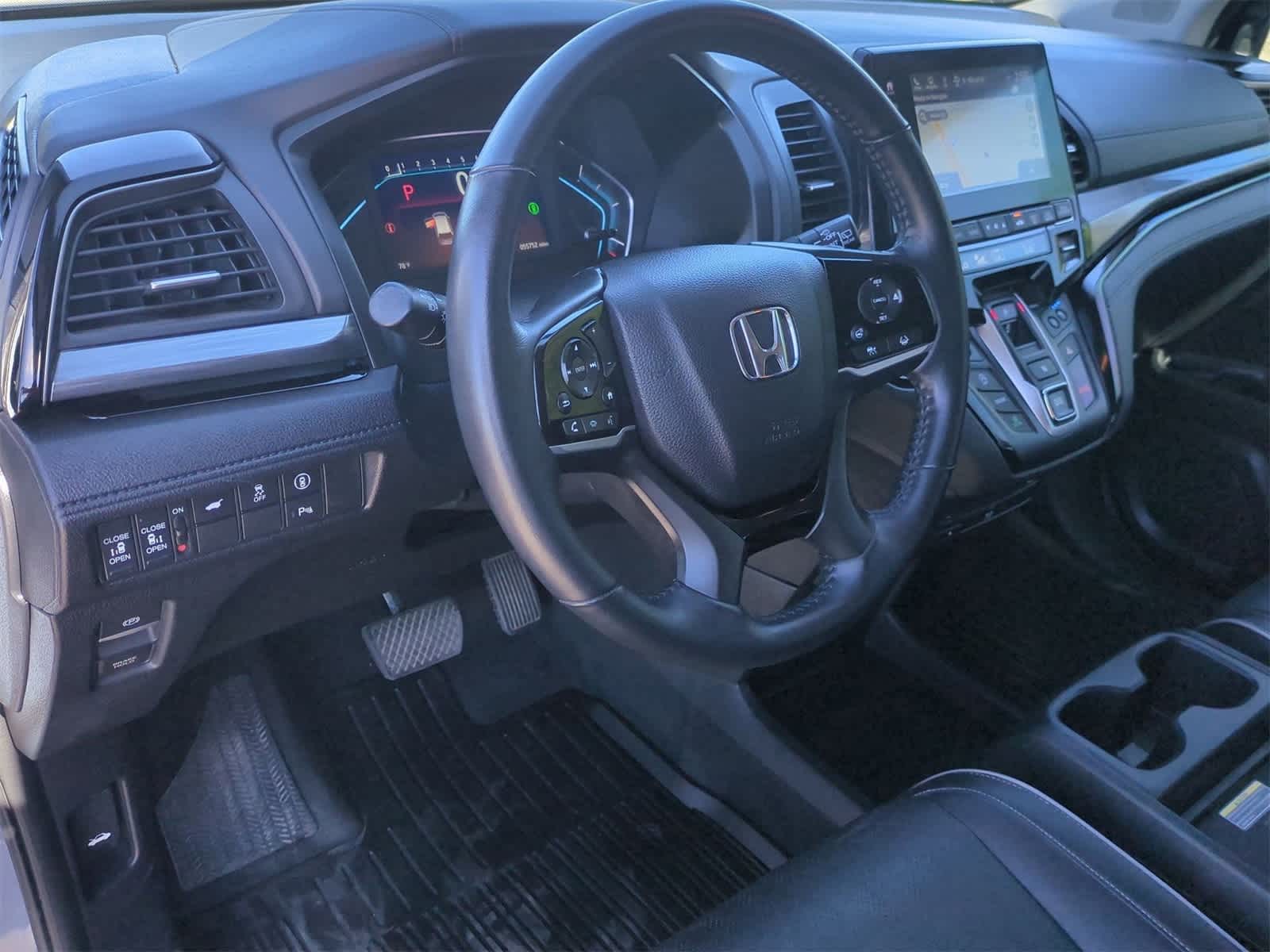 Thumbnail: 2023 Honda Odyssey - 10