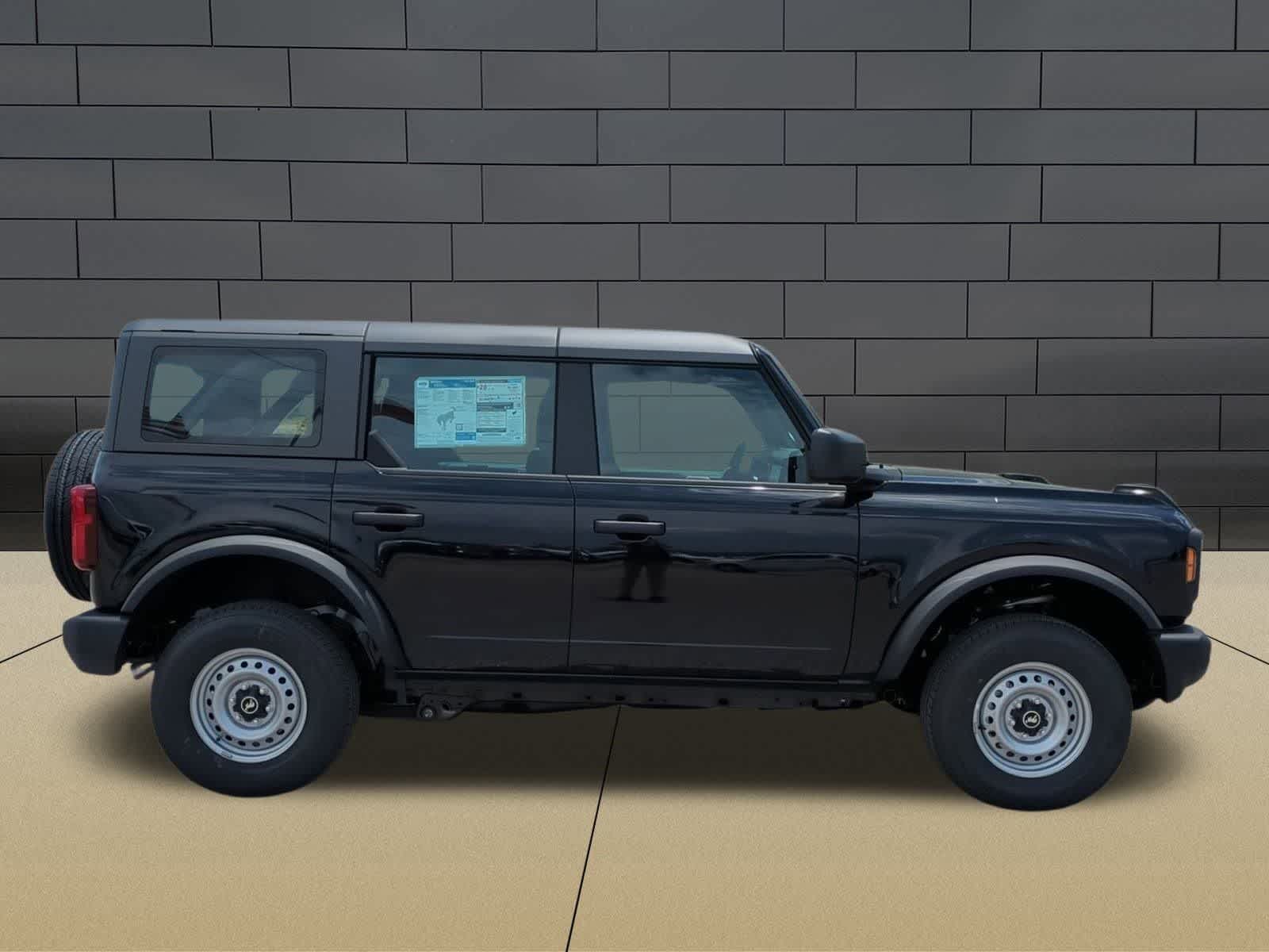 Thumbnail: 2025 Ford Bronco - 9