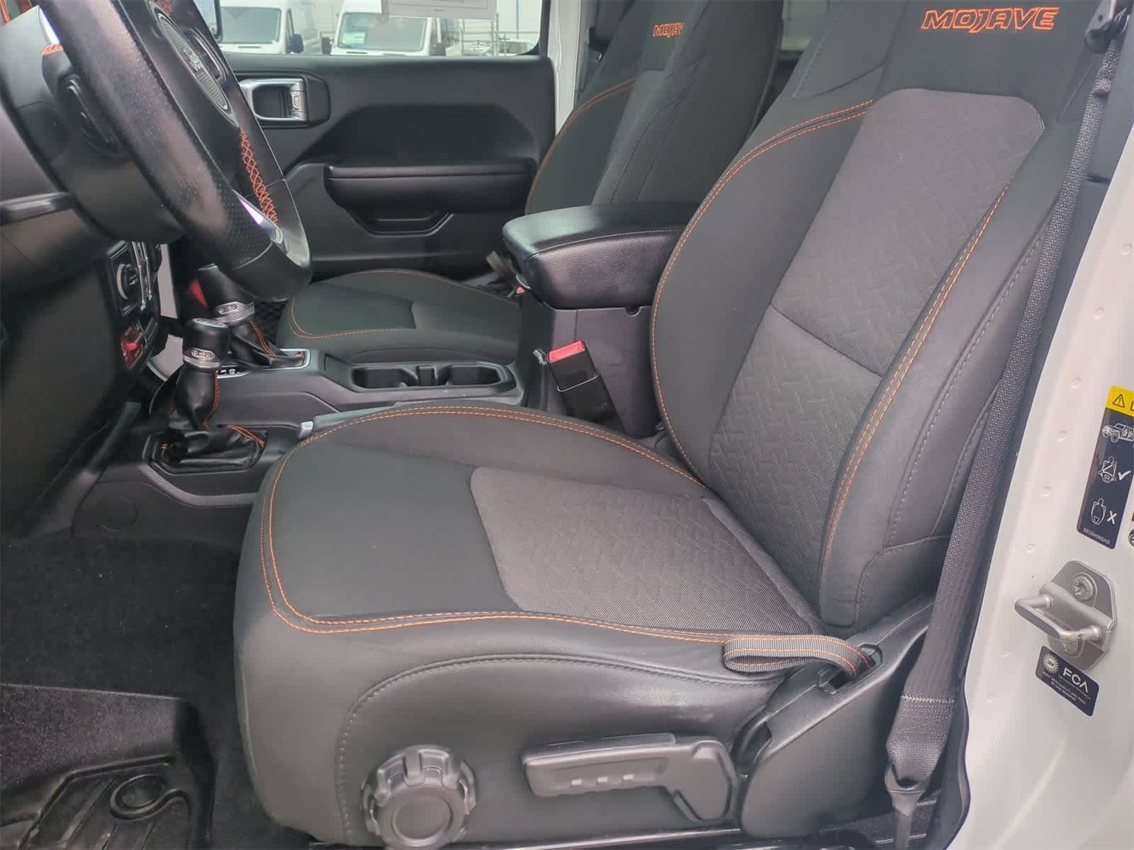 Thumbnail: 2021 Jeep Gladiator - 18