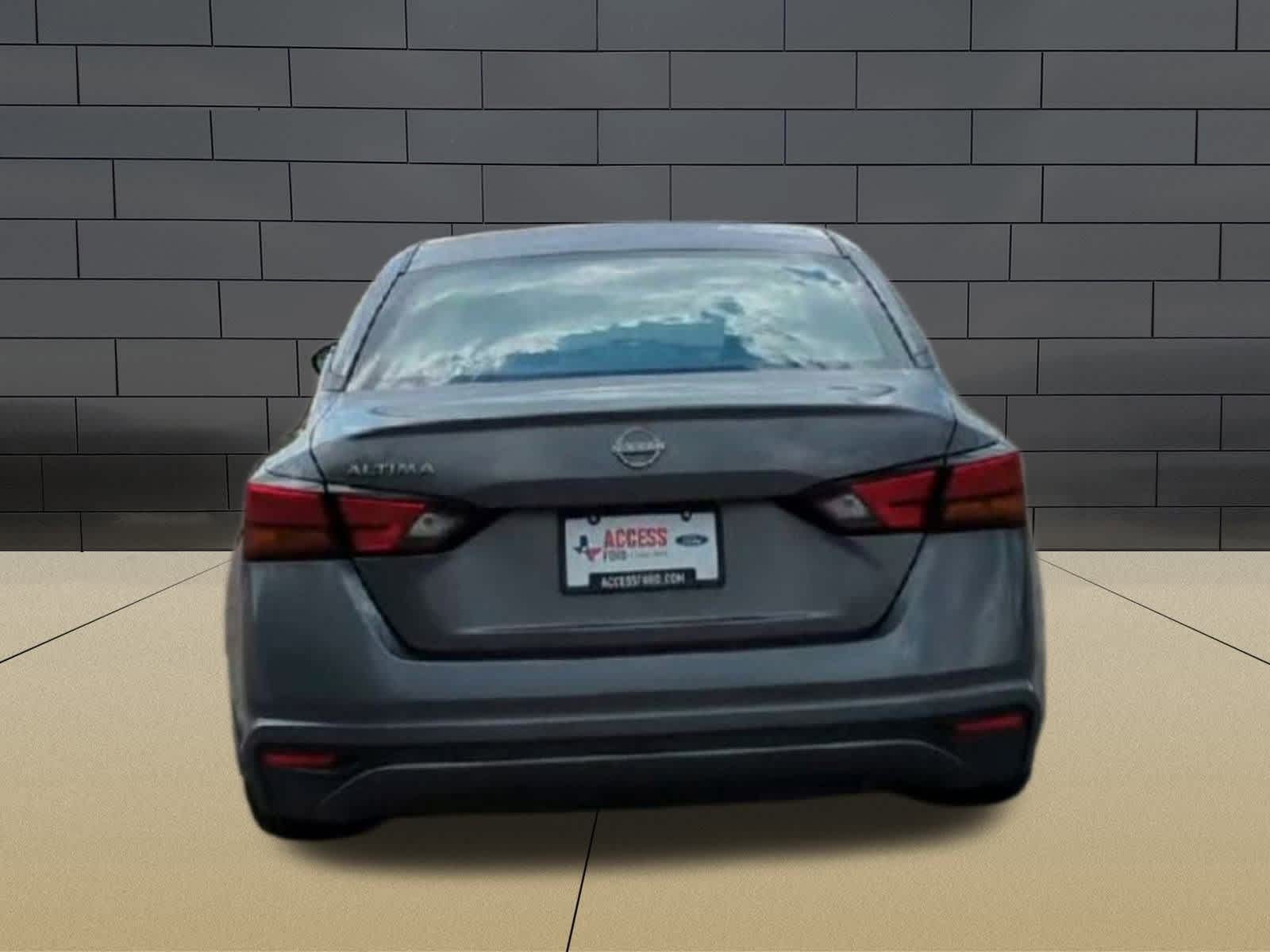 Thumbnail: 2024 Nissan Altima - 7