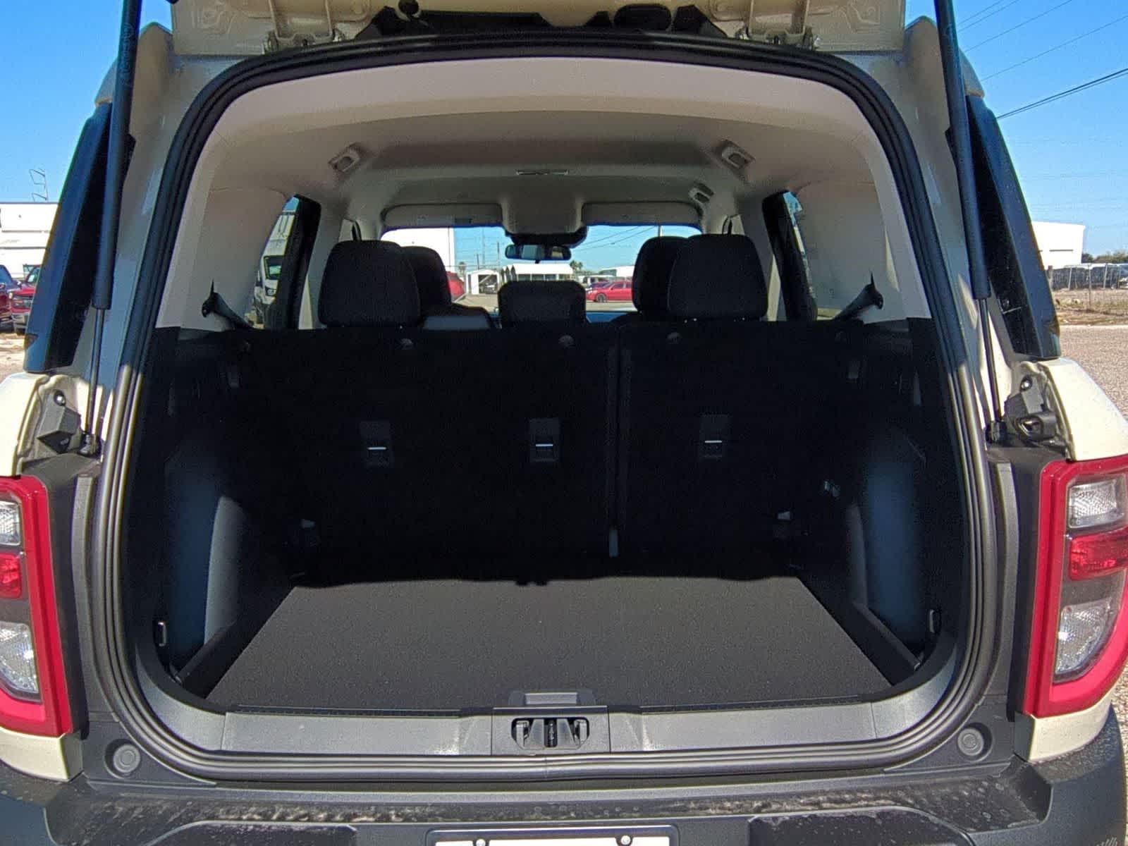 Thumbnail: 2025 Ford Bronco Sport - 24