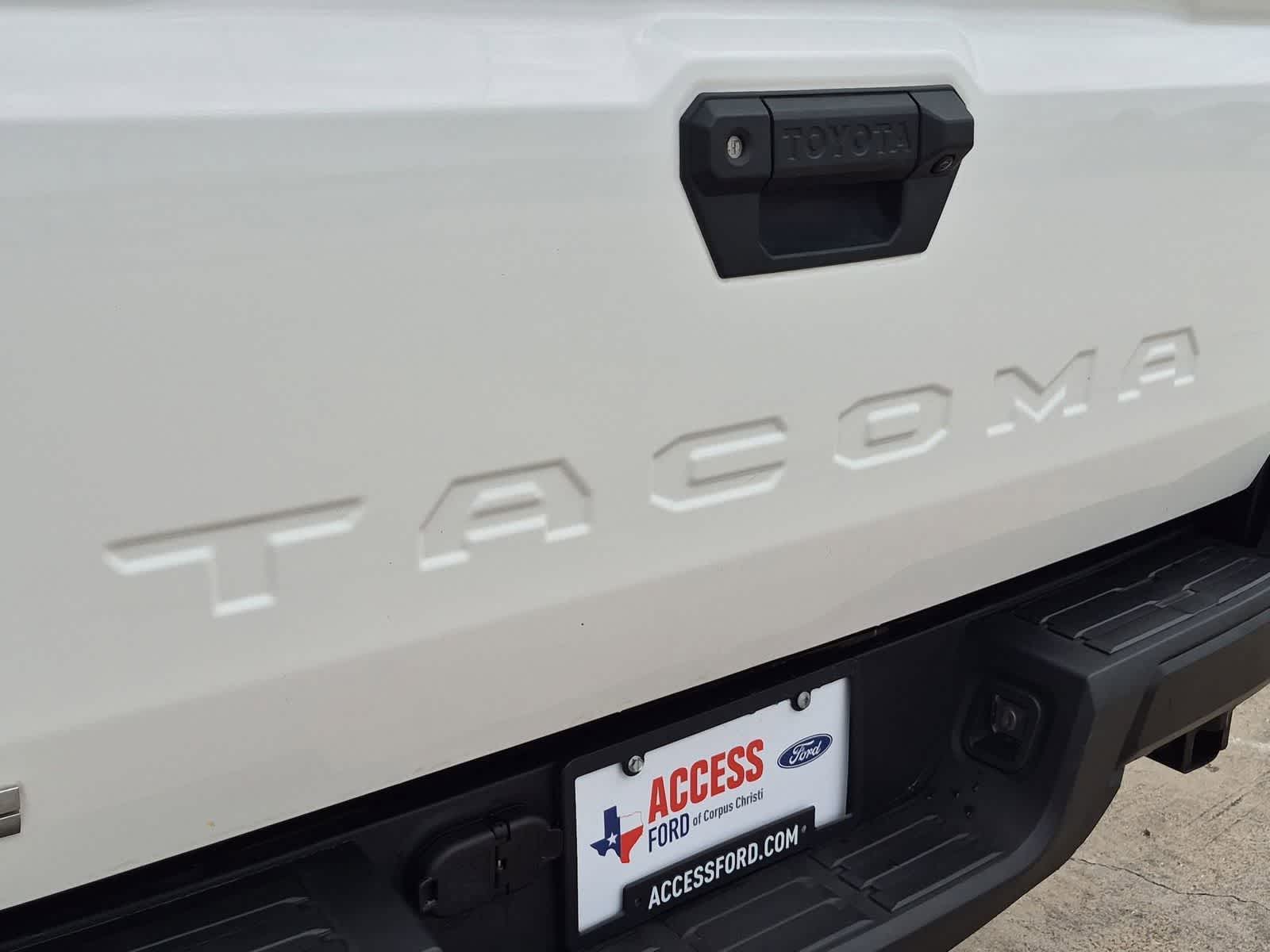 Thumbnail: 2024 Toyota Tacoma - 27