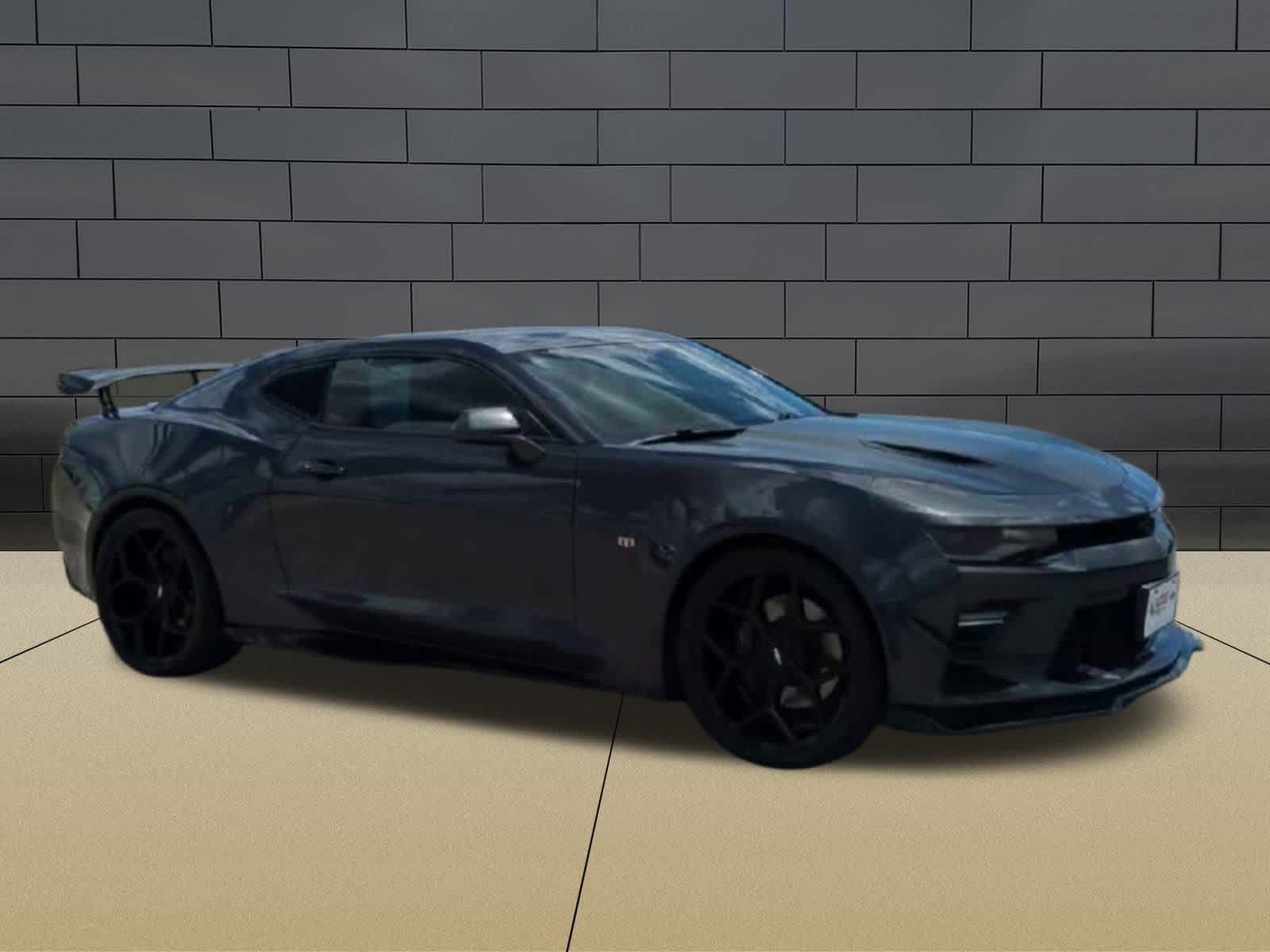 Thumbnail: 2016 Chevrolet Camaro - 2