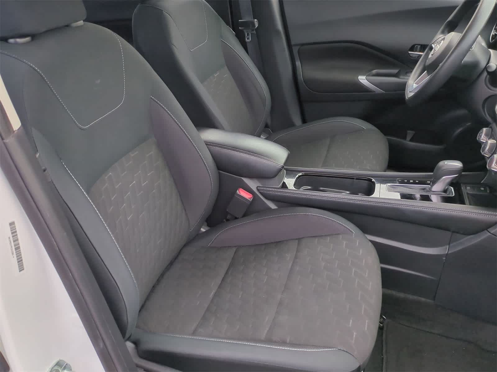 Thumbnail: 2023 Nissan Kicks - 26