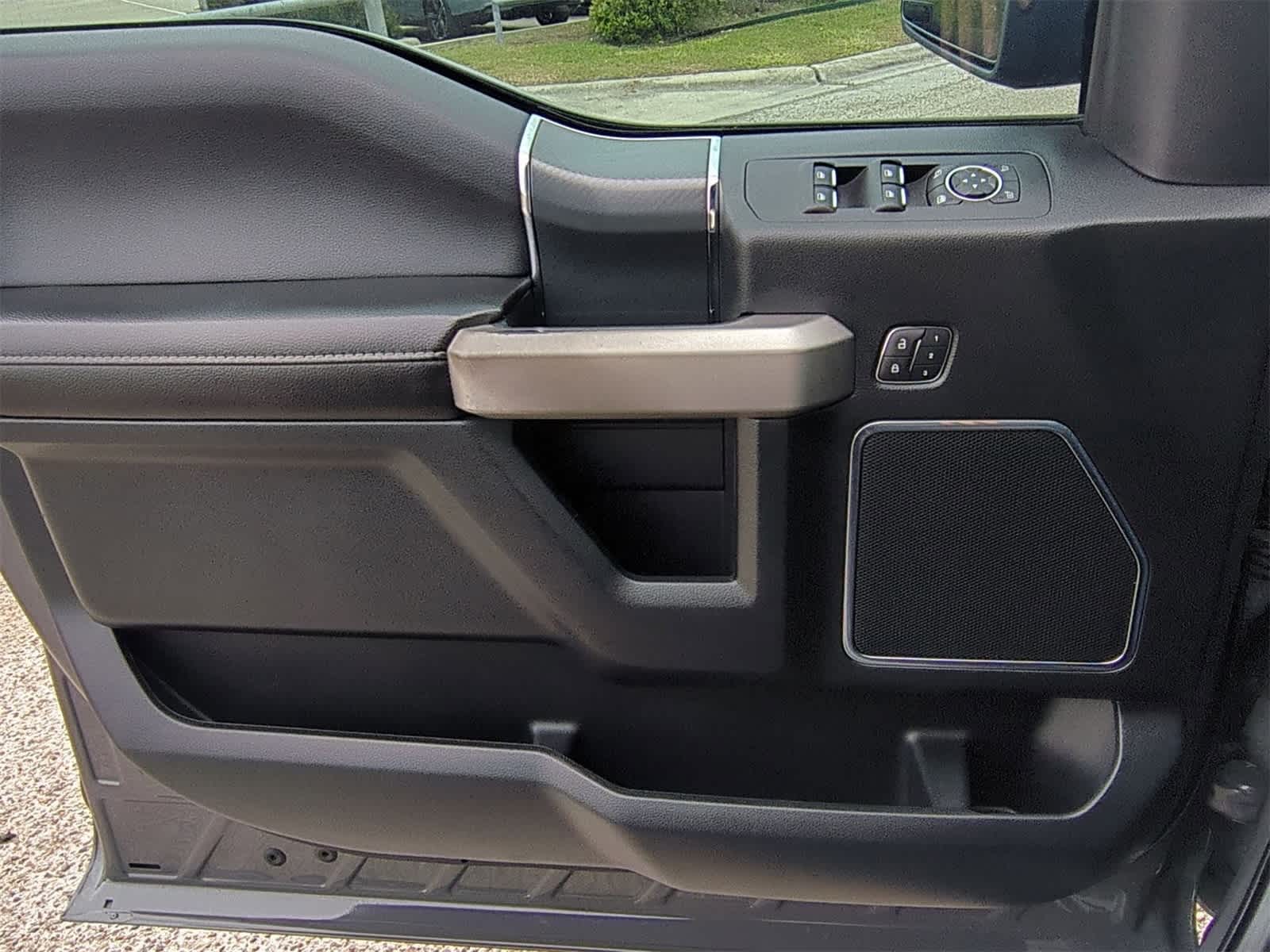 Thumbnail: 2020 Ford F-150 - 23