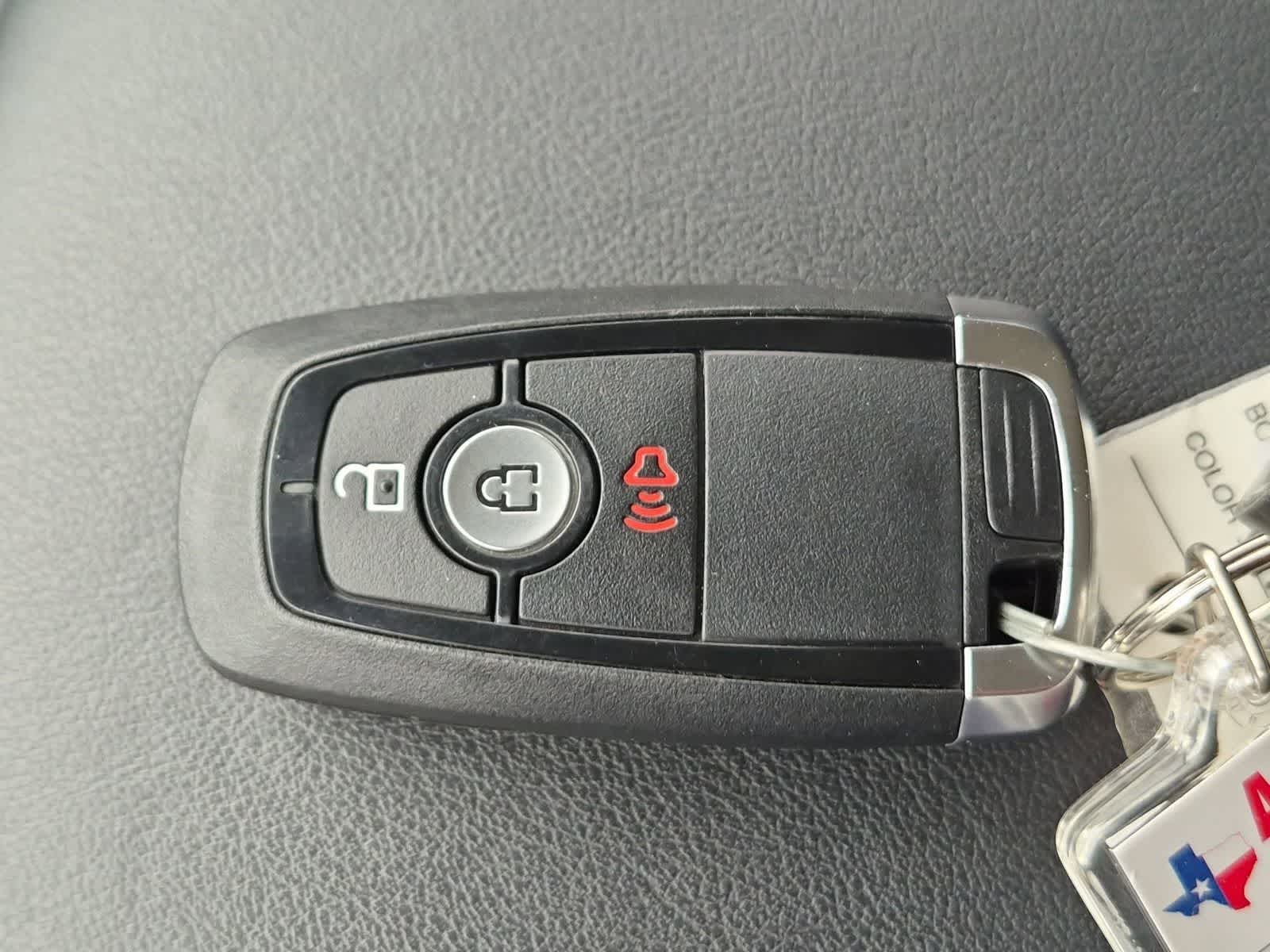 Thumbnail: 2024 Ford Edge - 32