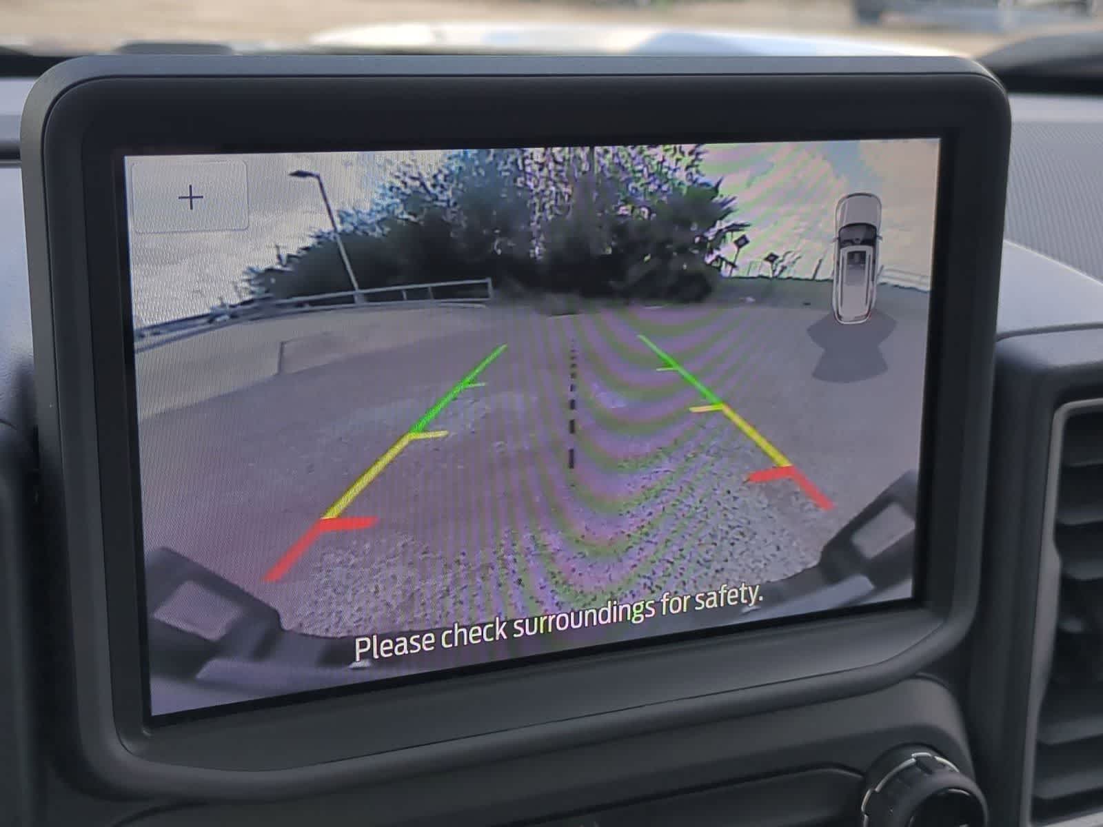 Thumbnail: 2023 Ford Bronco Sport - 14