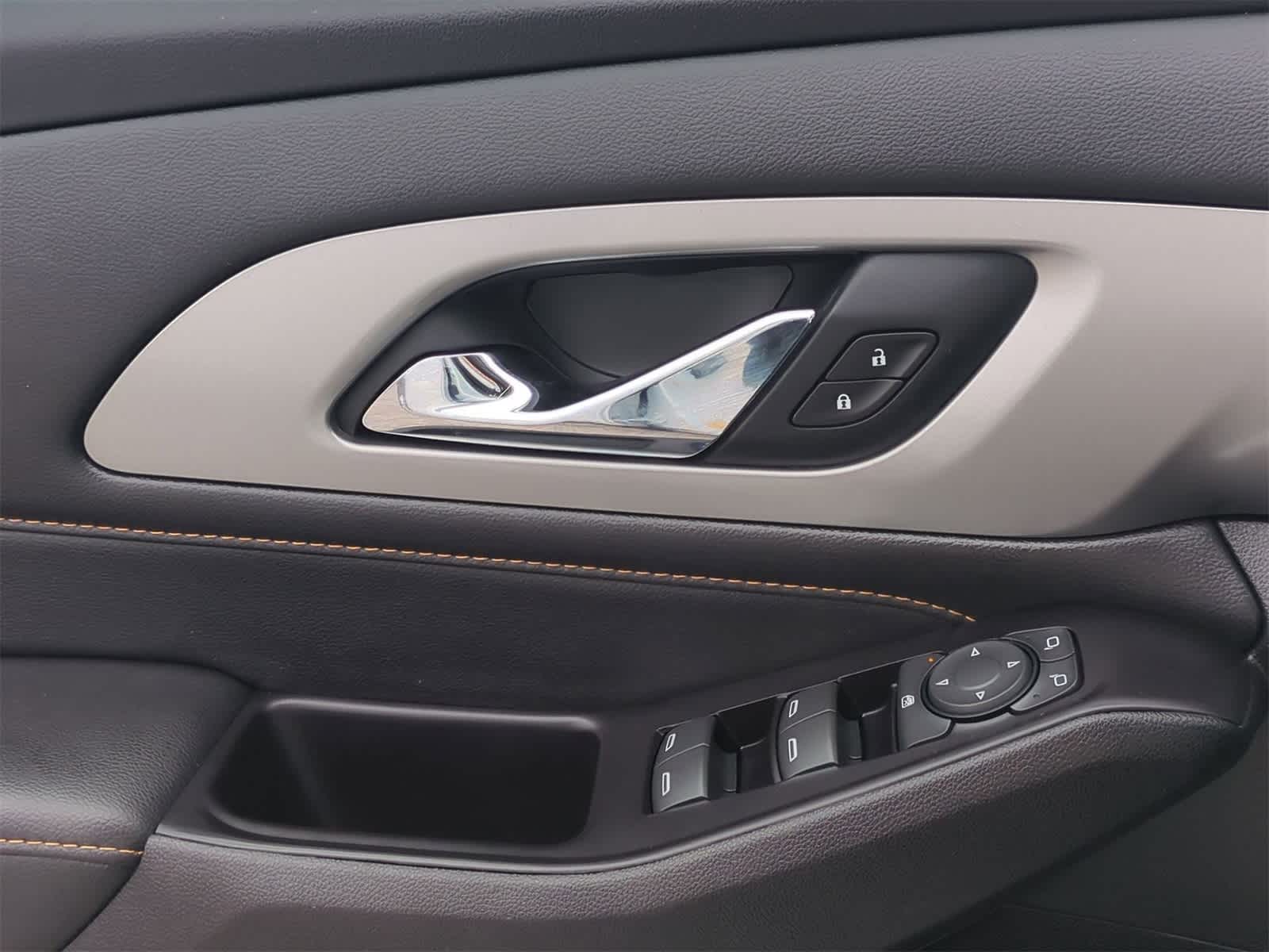 Thumbnail: 2019 Chevrolet Traverse - 22