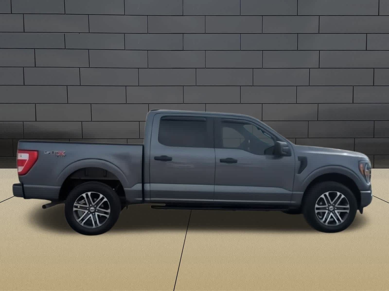 Thumbnail: 2023 Ford F-150 - 9