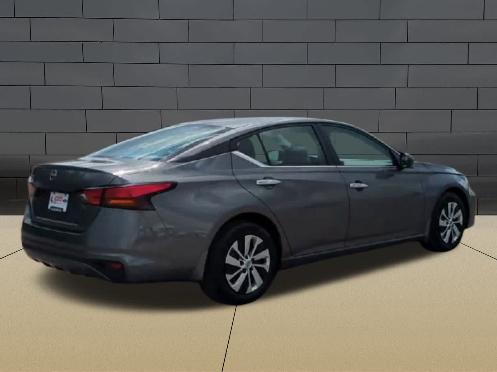 Thumbnail: 2024 Nissan Altima - 8